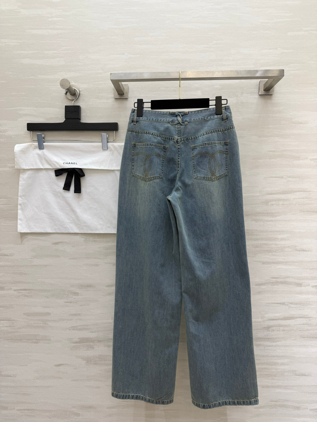 CHANEL 26S STRAIGHT-LEG JEANS STYLE 1194