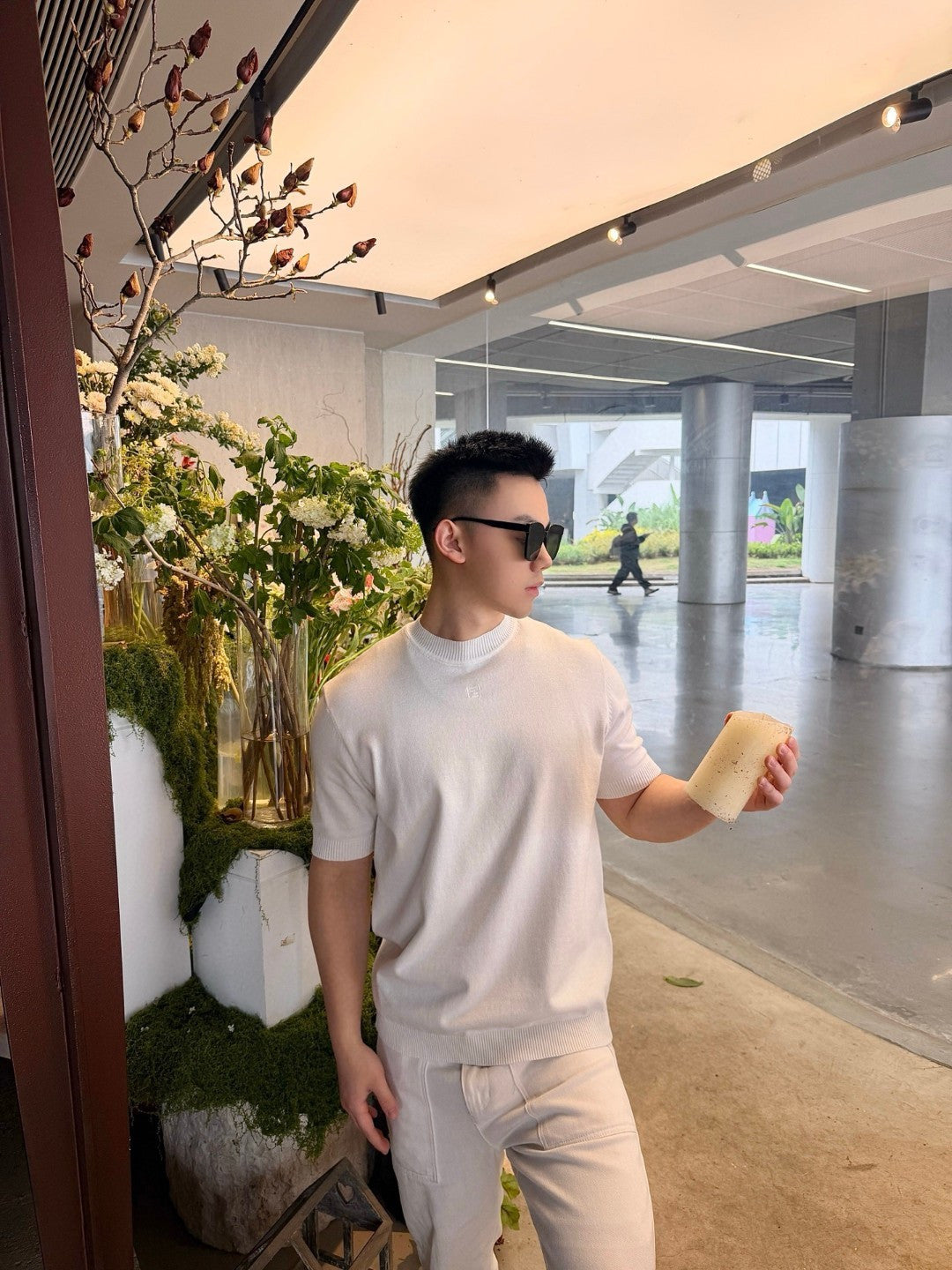 FENDI 26S SHORT SLEEVE KNIT 105