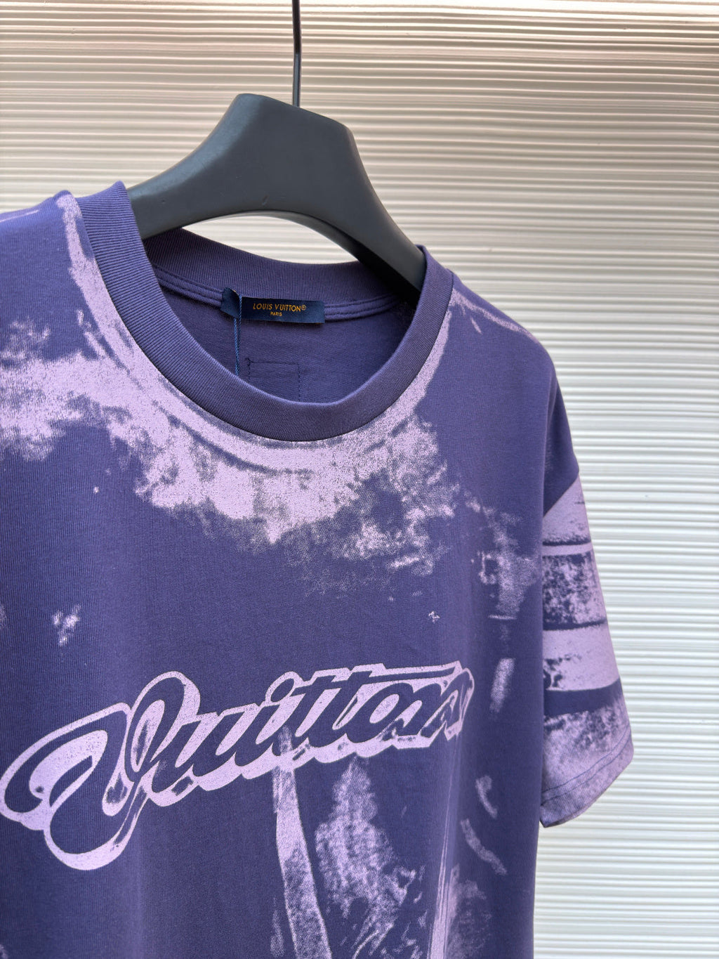 LV 26S T-SHIRT STYLE 252