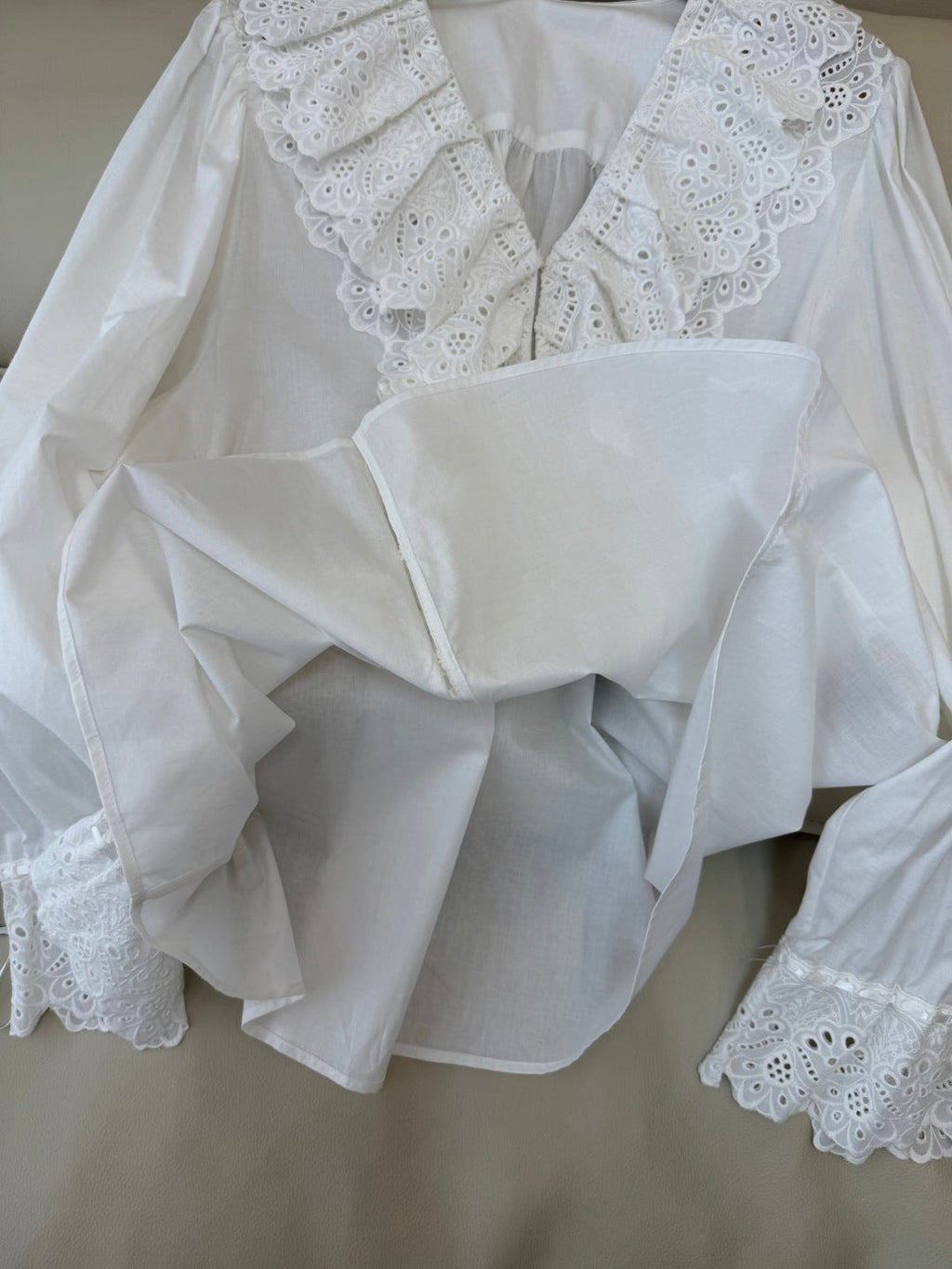 CHLOE 25S WHITE SHIRT STYLE 004