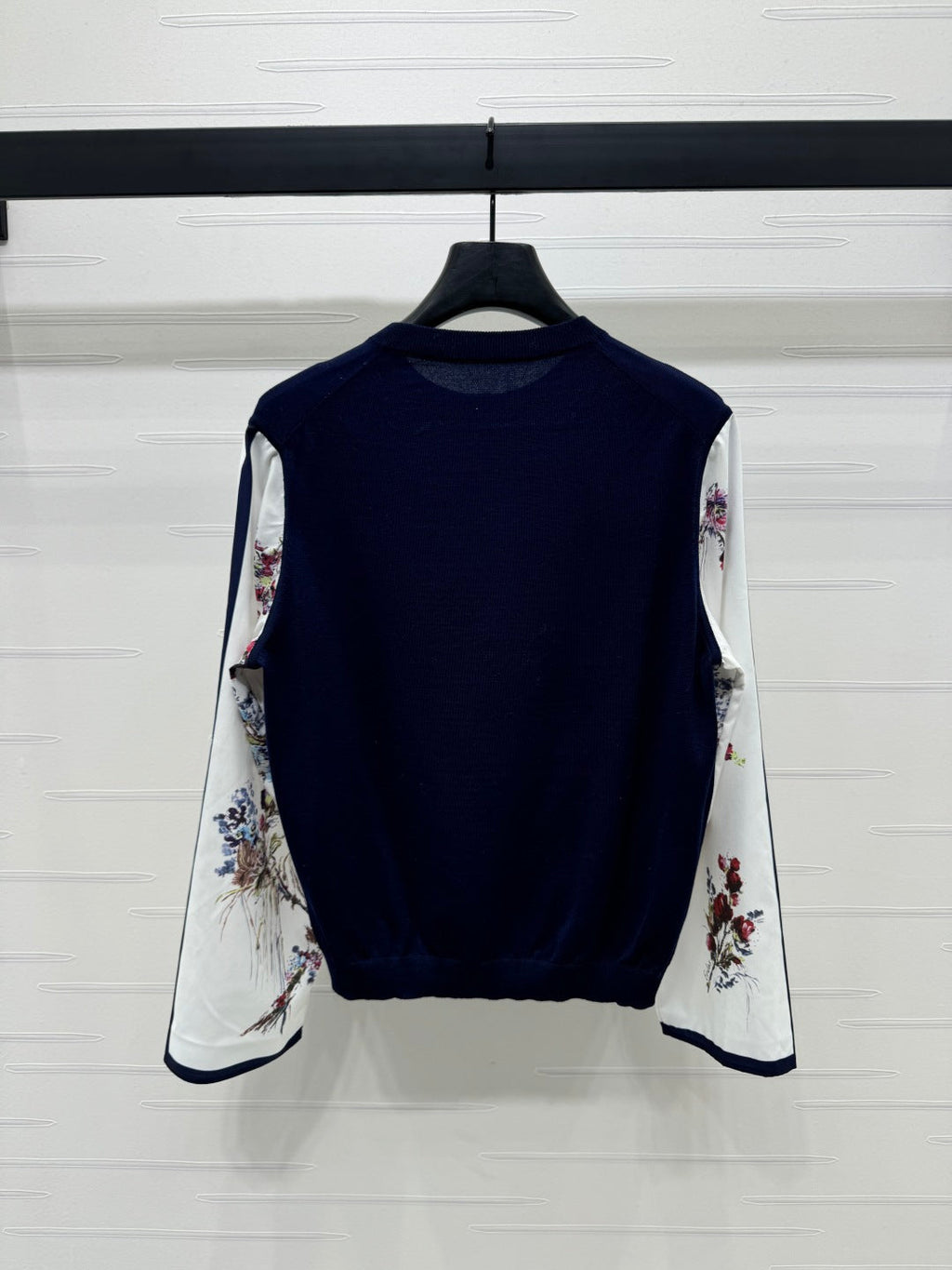 ERDOS FLORAL PATTERN CREW NECK LONG-SLEEVE KNIT CARDIGAN 274824