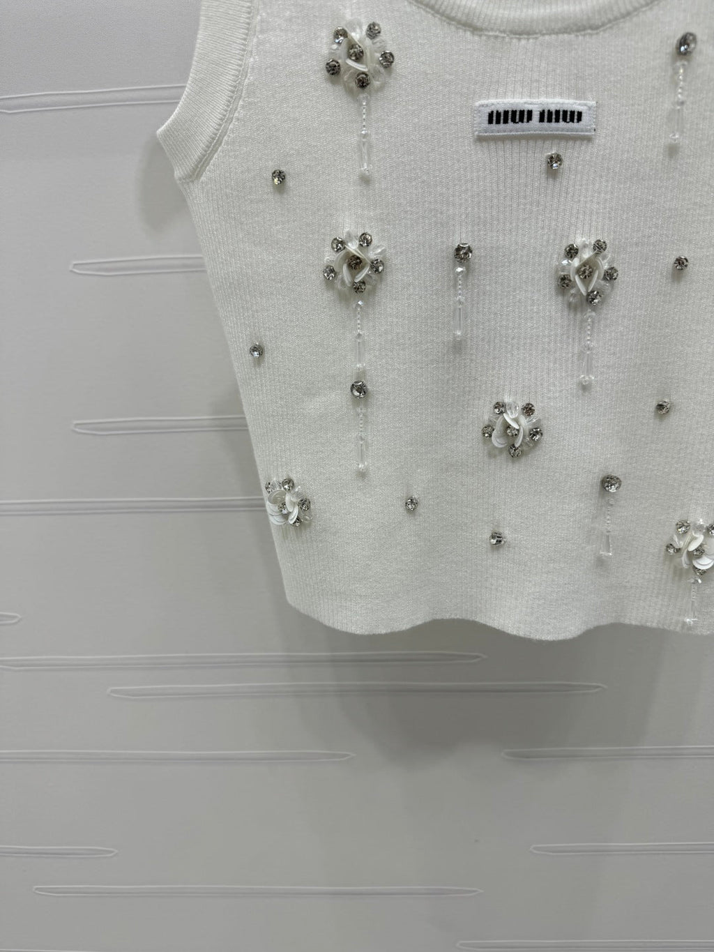 MIU 25S 3D RHINESTONE TANK TOP 264255