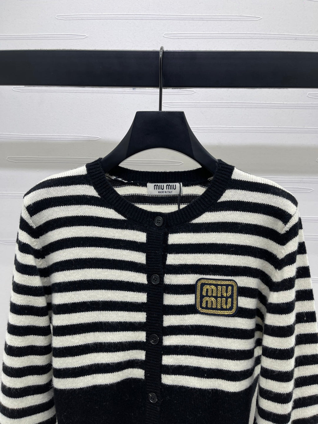 MIUMIU CARDIGAN STYLE 458