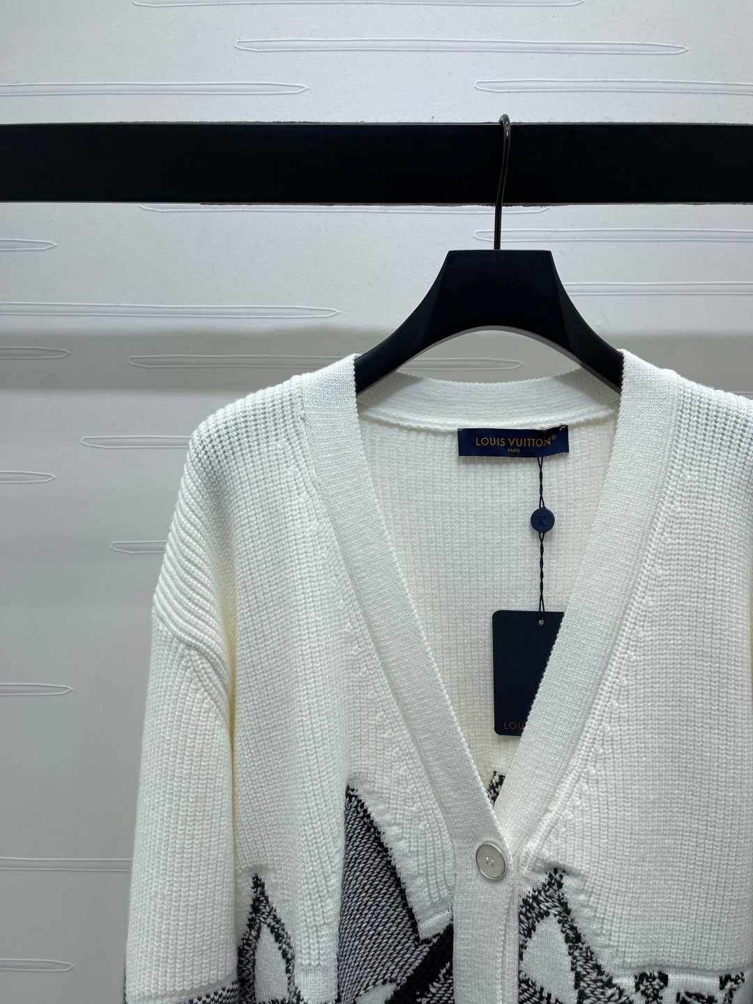 LV 25S CARDIGAN 0087
