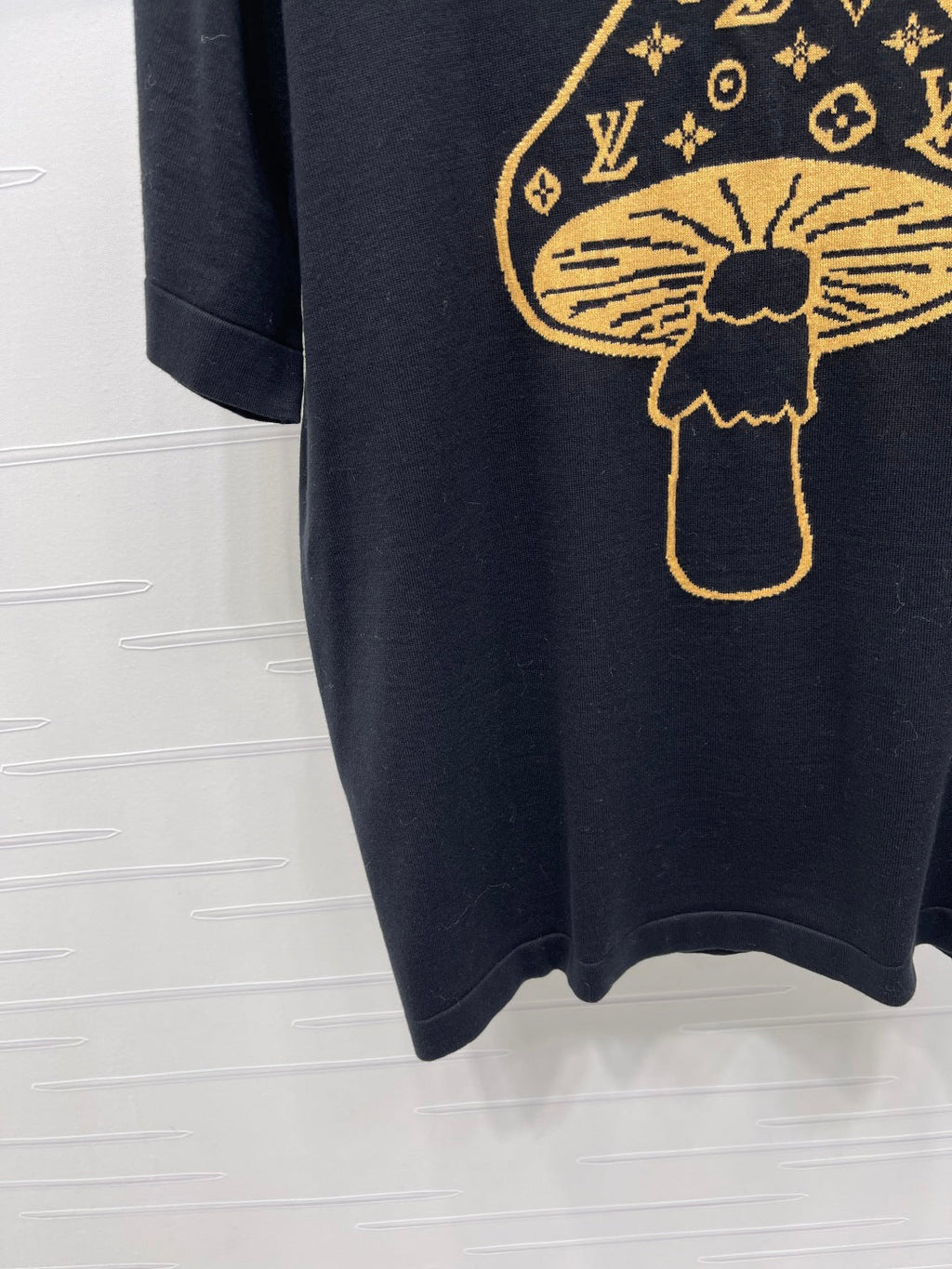 LV 25S SHORT-SLEEVE CREW NECK SWEATER 0089
