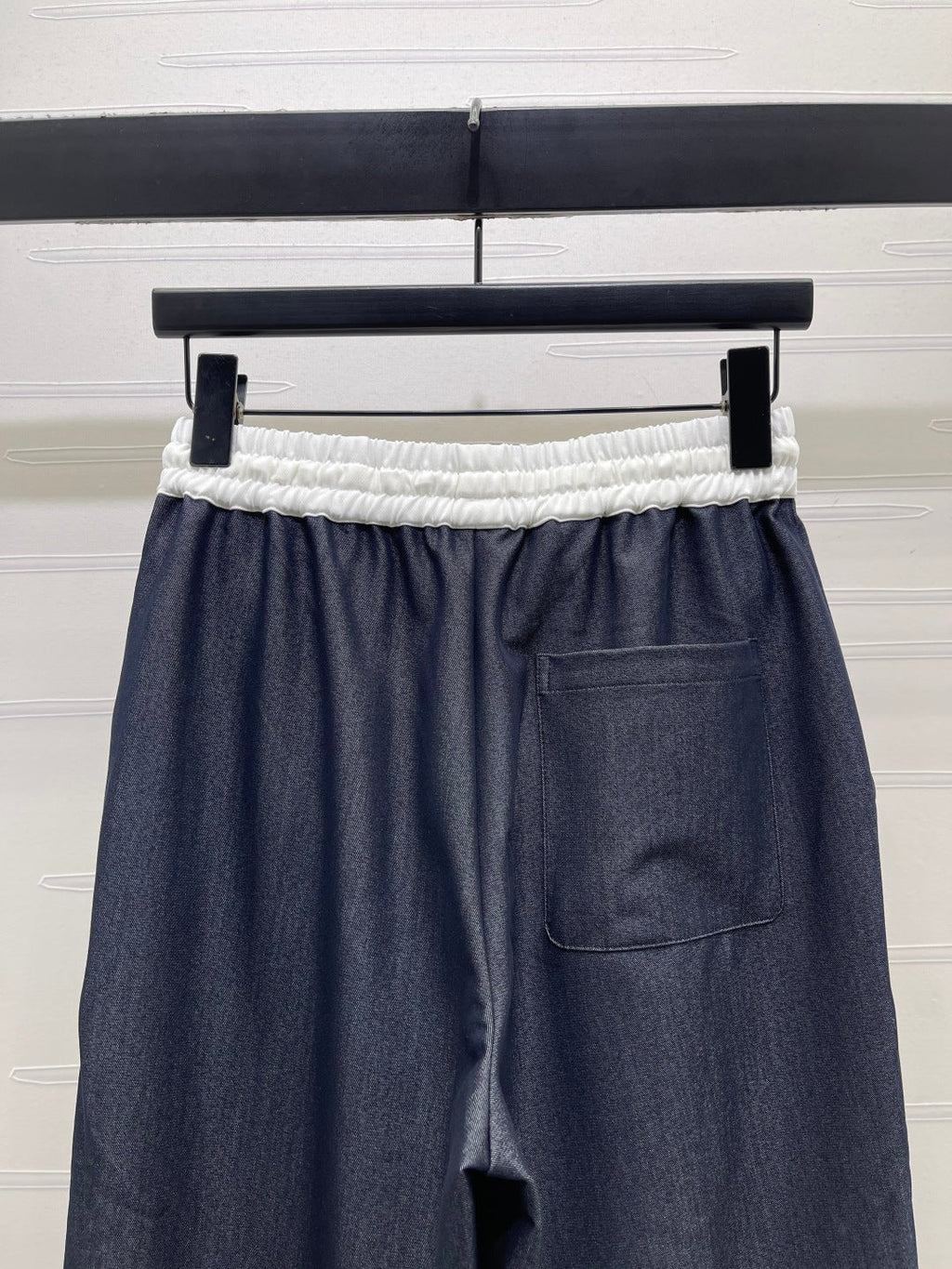 LOEWE 26S STRAIGHT LEG PANTS 479