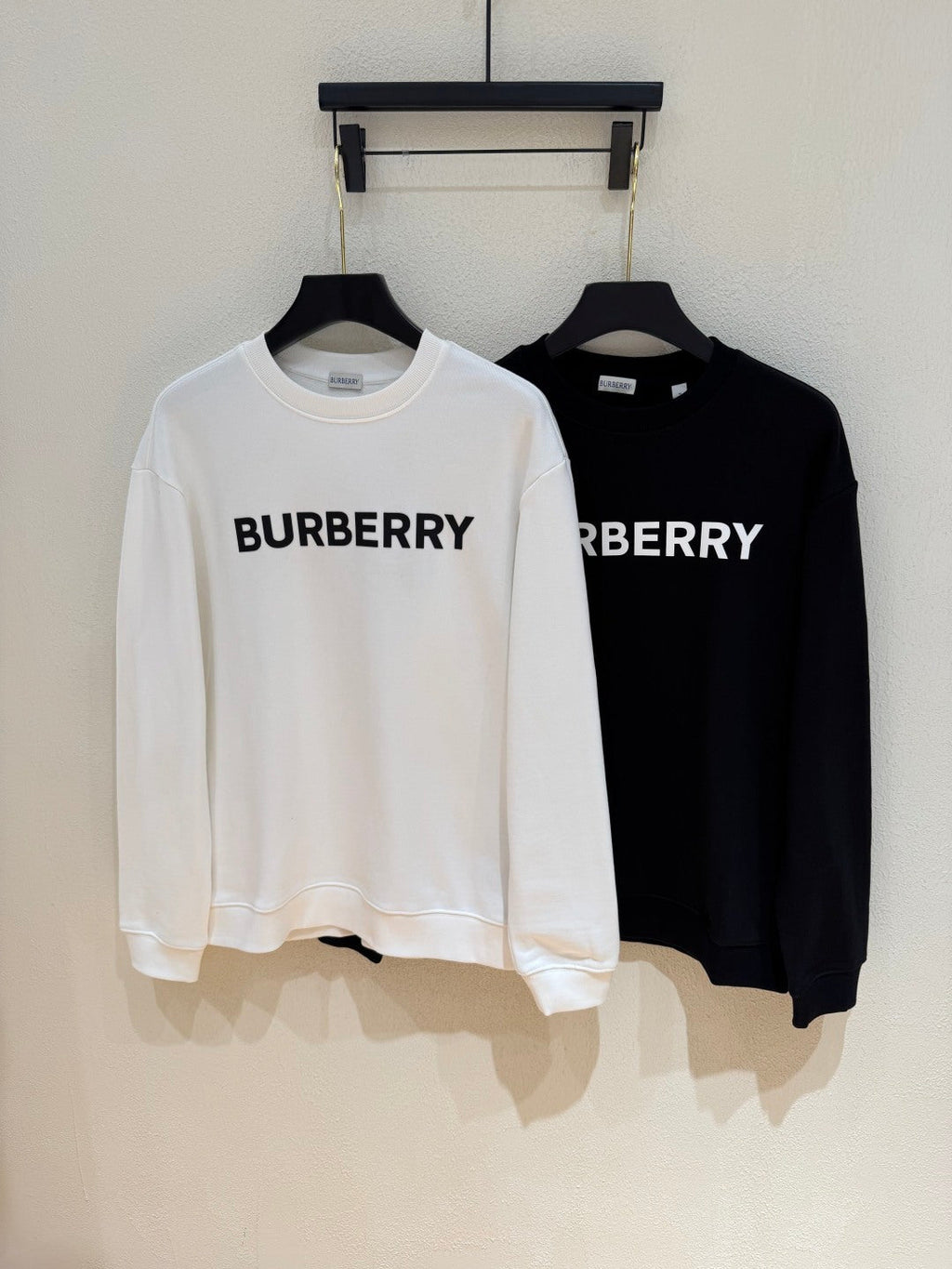 BURBERRY 26S SWEATSHIRT 357