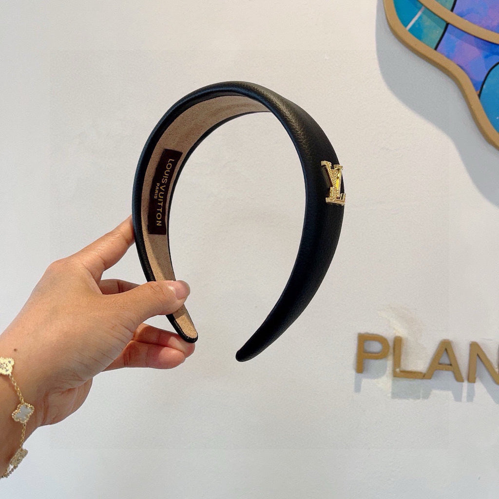LV HEADBAND IN BLACK CALFSKIN GOLD HARDWARE