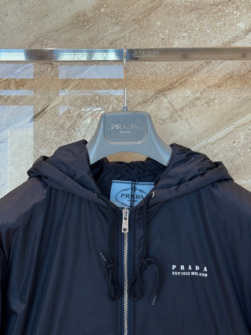 PRADA 26S HOODED PADDED JACKET 643