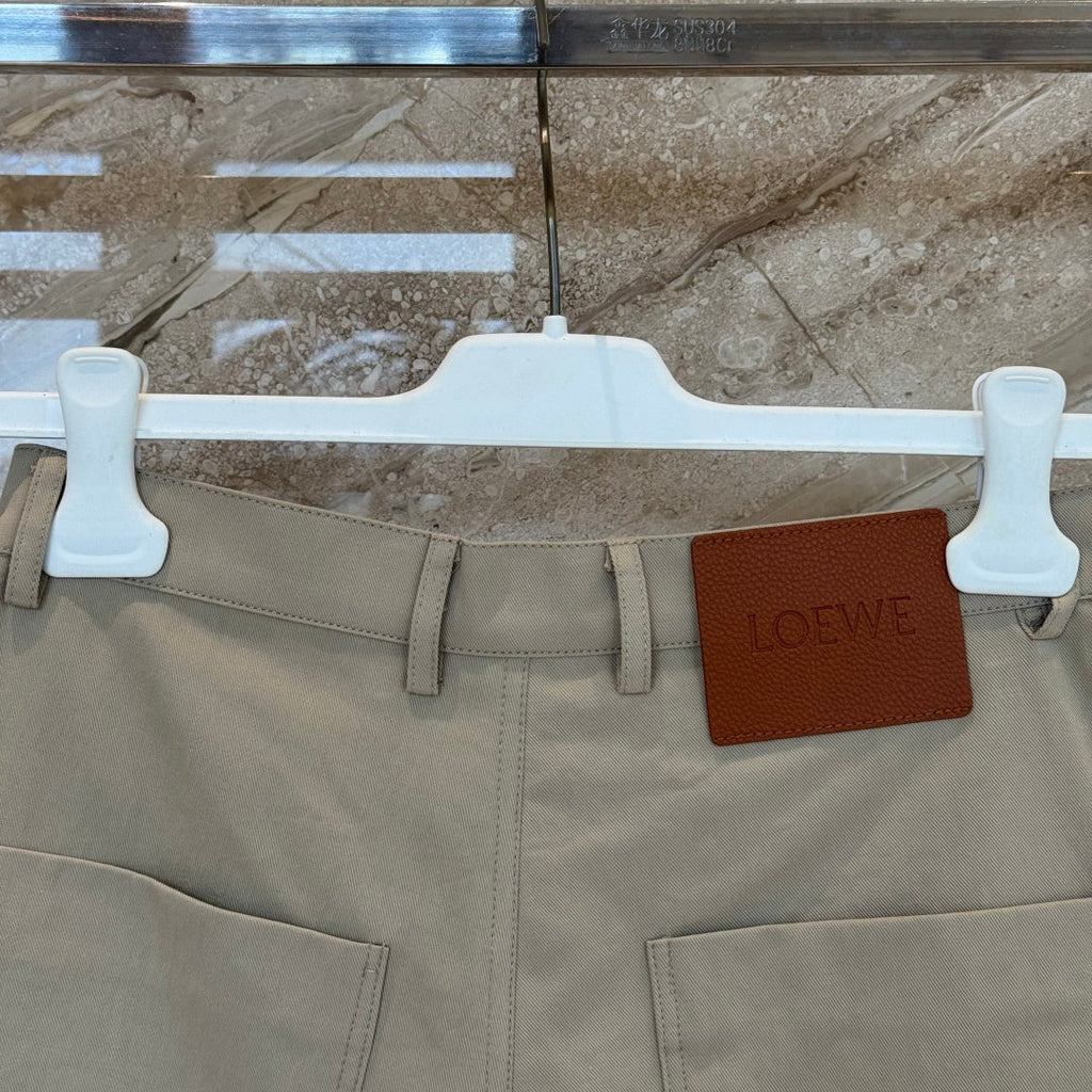 LOEWE 26S KHAKI SHORTS 446