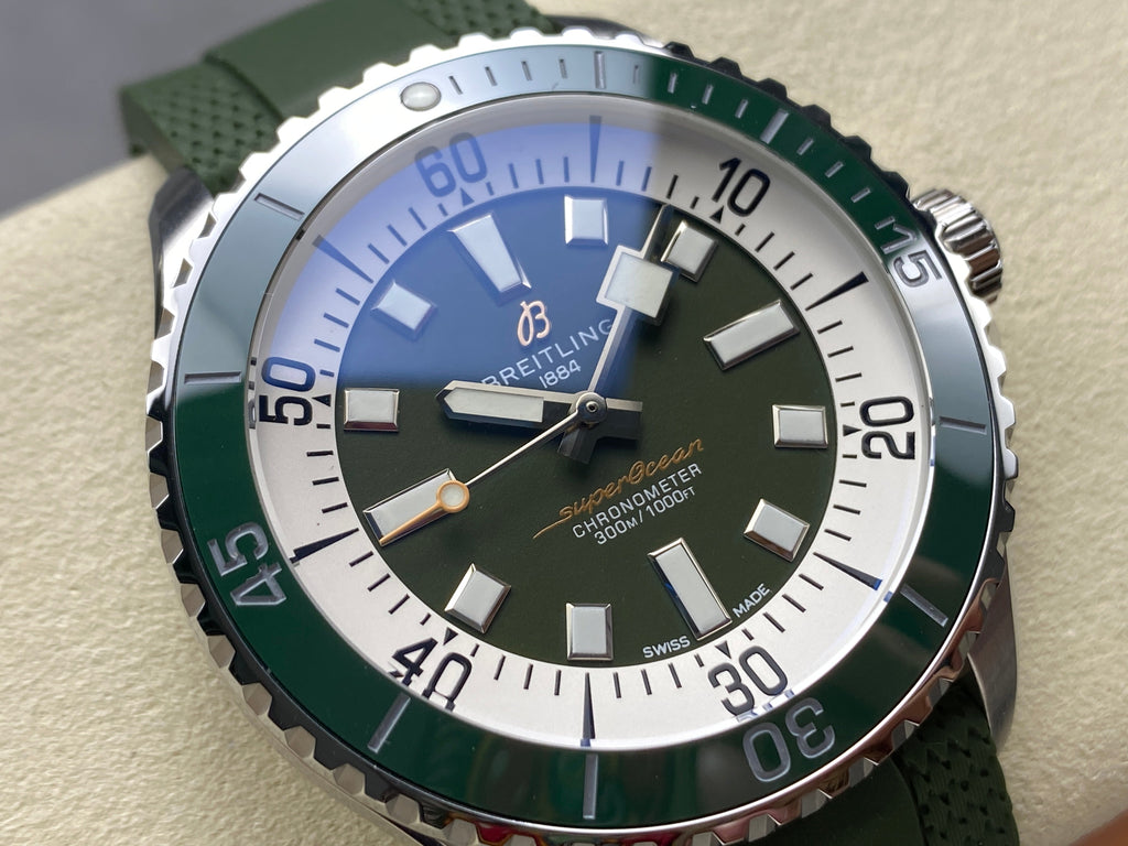 SUPEROCEAN AUTOMATIC 44 GREEN CERAMIC BEZEL GREEN RUBBER STRAP