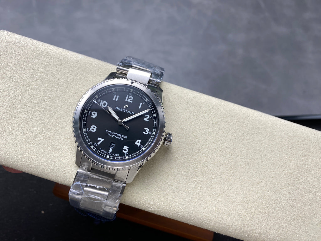 AVIATOR 8 AUTOMATIC ALL STEEL BLACK DIAL