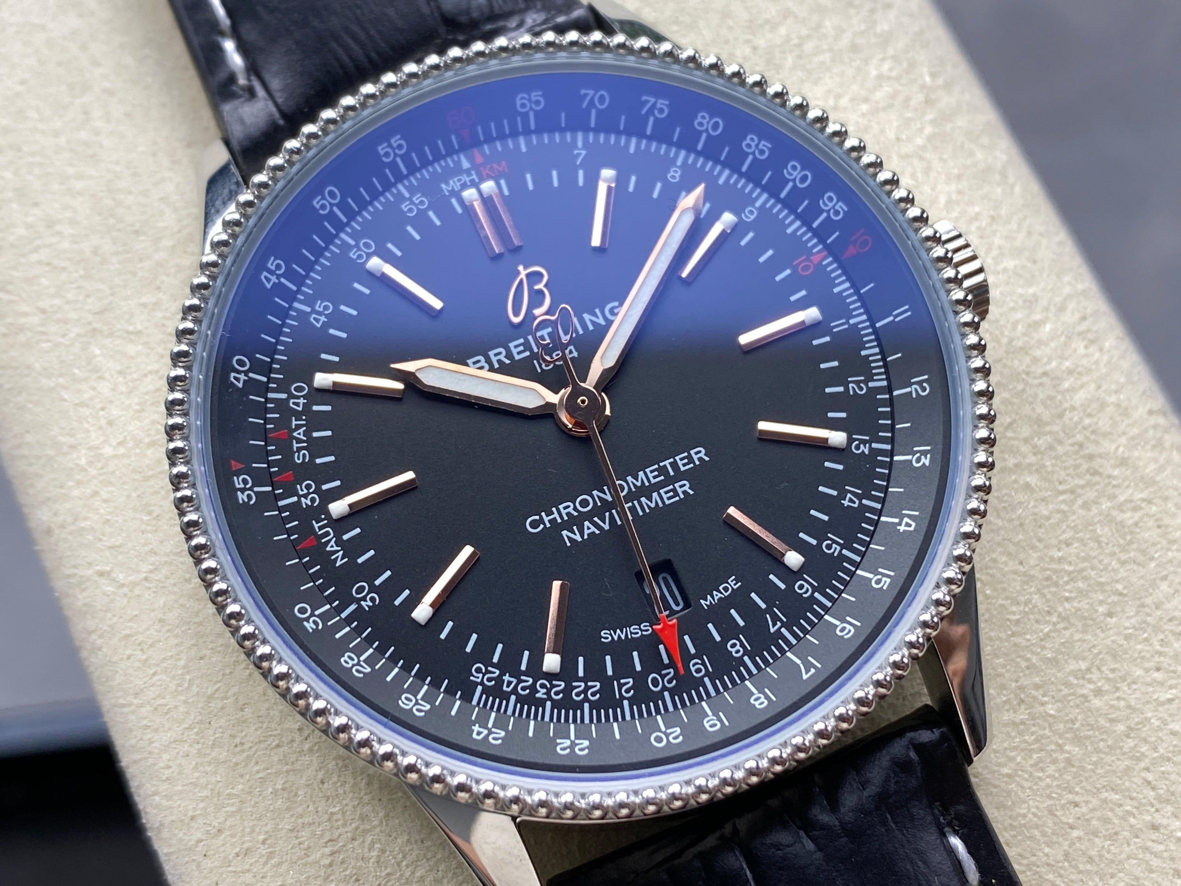 NAVITIMER AUTOMATIC 41 STEEL CASE BLACK DIAL