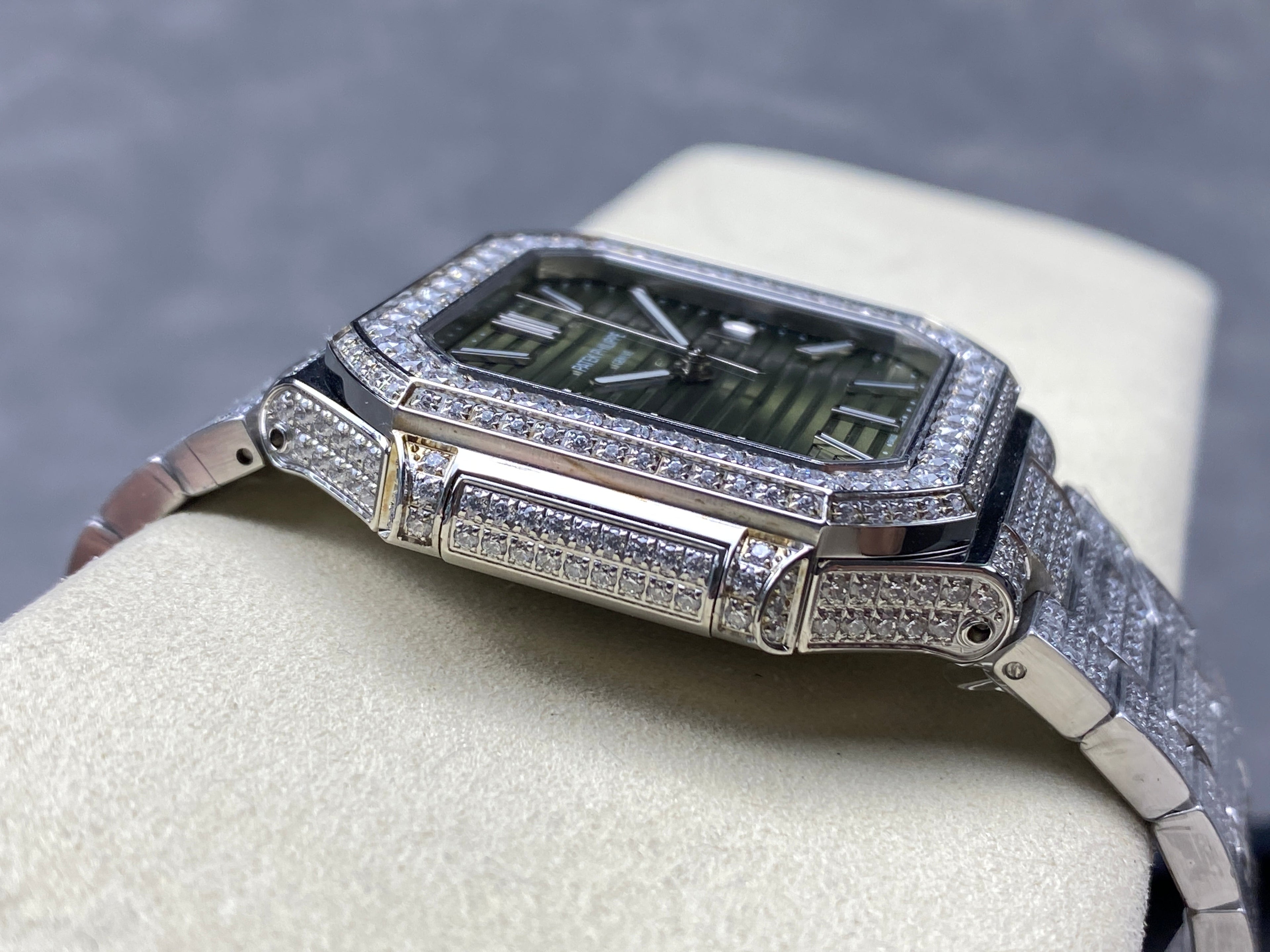 CUBITUS AUTOMATIC ALL STEEL ATTACHED DIAMOND OLIVE GREEN DIAL