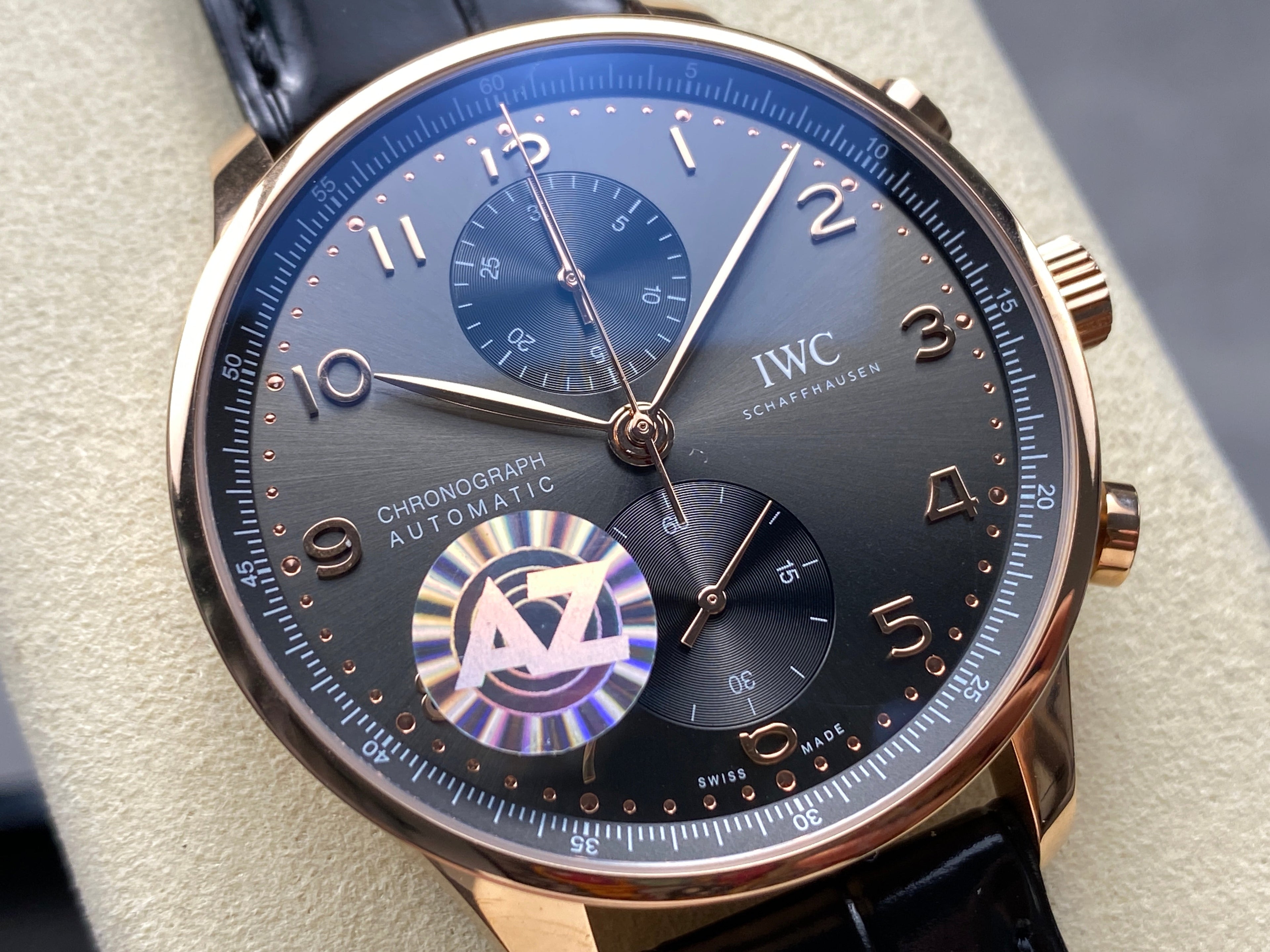 PORTUGIESER AUTOMATIC 40 MM WATCH ROSE GOLD CASE WITH BLACK LEATHER STRAP AND DIAL