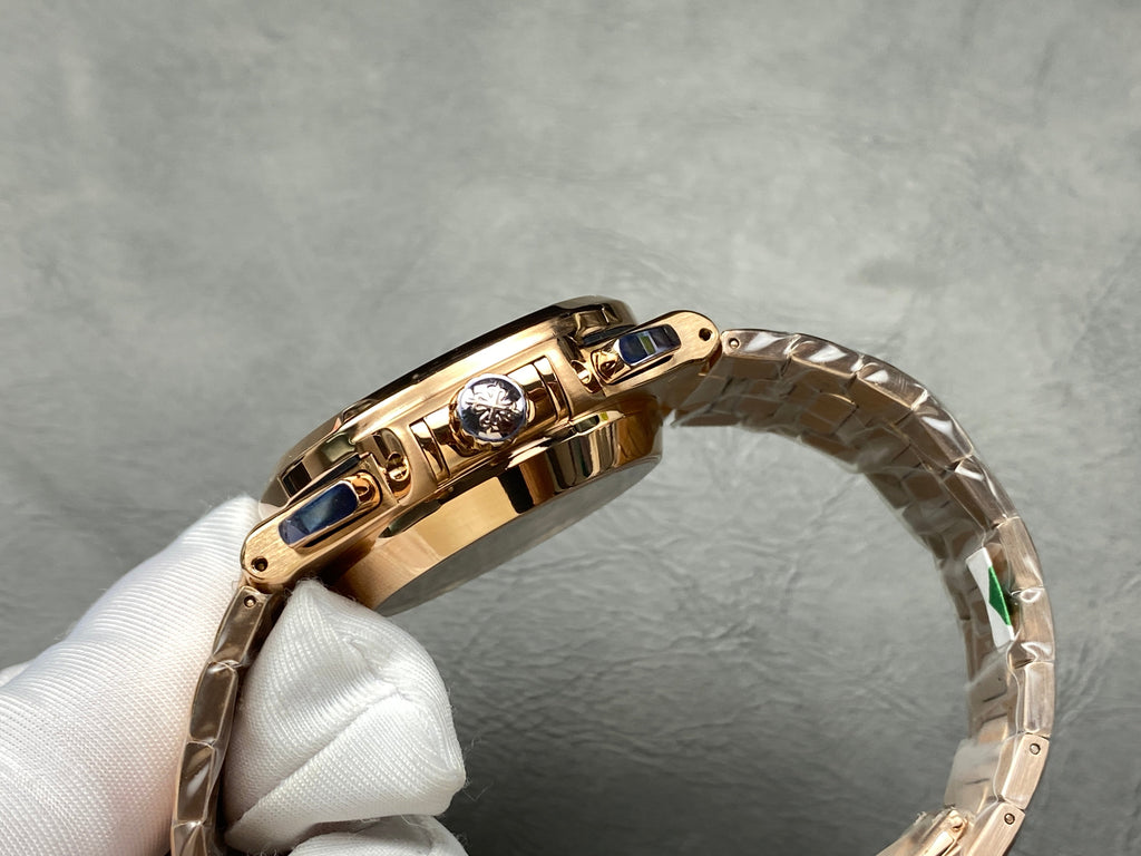 NAUTILUS TRAVEL TIME ROSE GOLD CASE SUNBURST BLUE DIAL