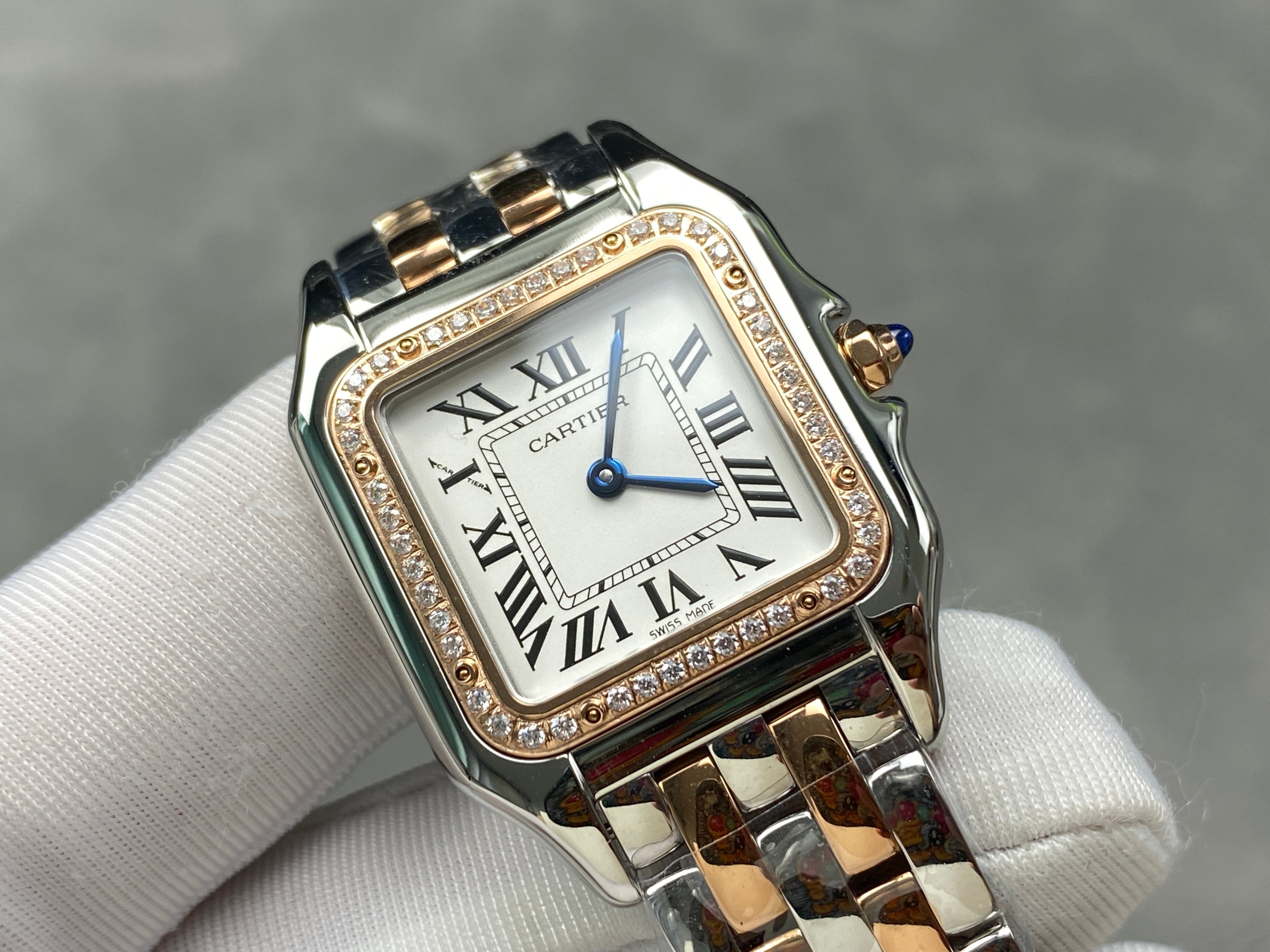 CARTIER PANTHÈRE MEDIUM WATCH GOLD PINK AND SILVER CASE WITH CRYSTALS
