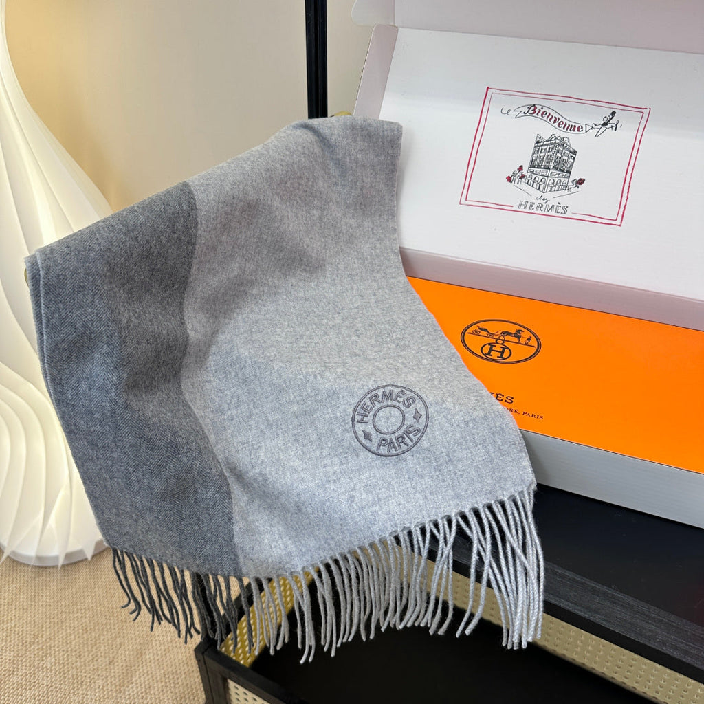 HERMES 25S SCARF 190 IN CASHMERE 986049