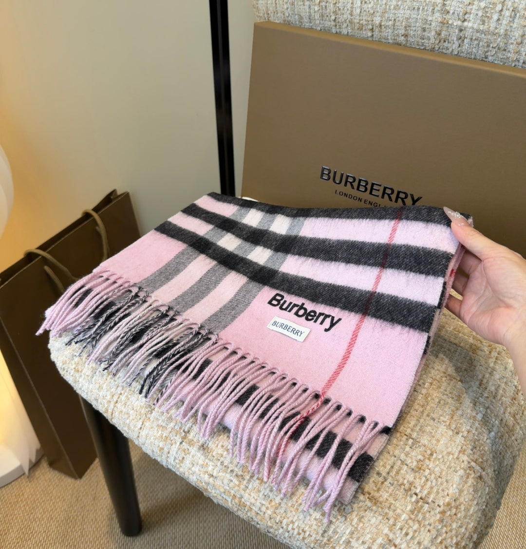 BURBERRY 26S SCARF 180CM IN CASHMERE 215216