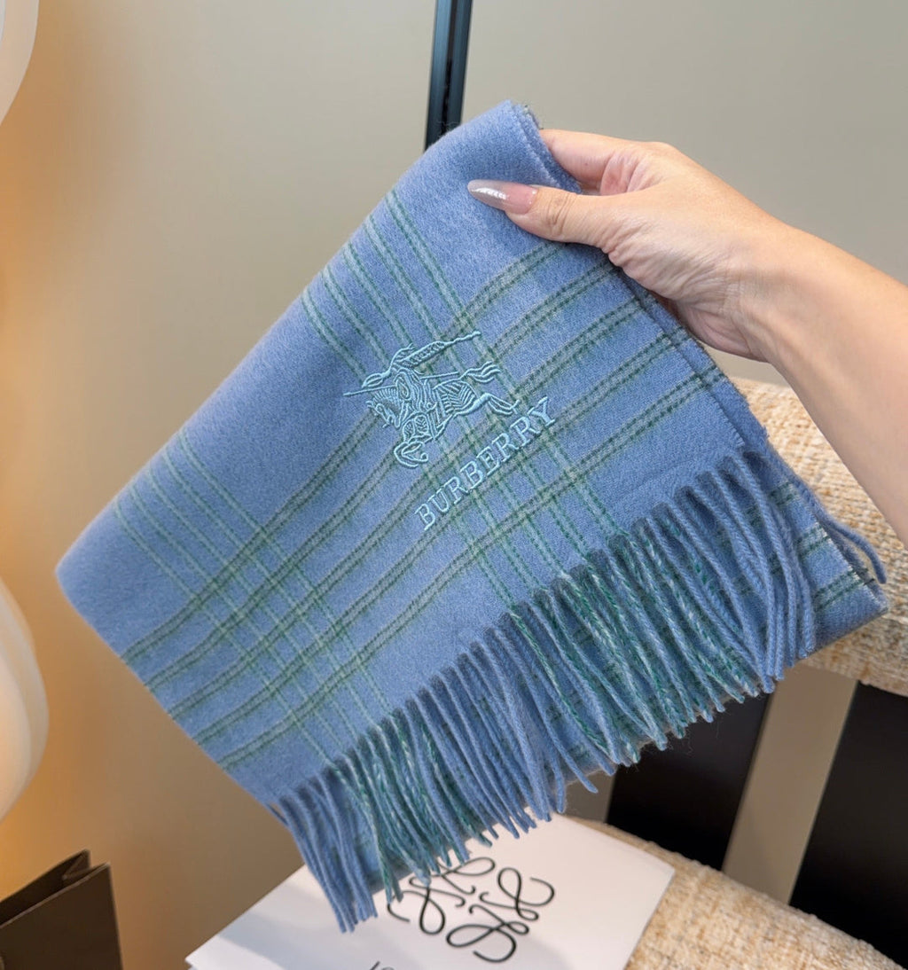 BURBERRY 26S SCARF 180CM IN CASHMERE 215217