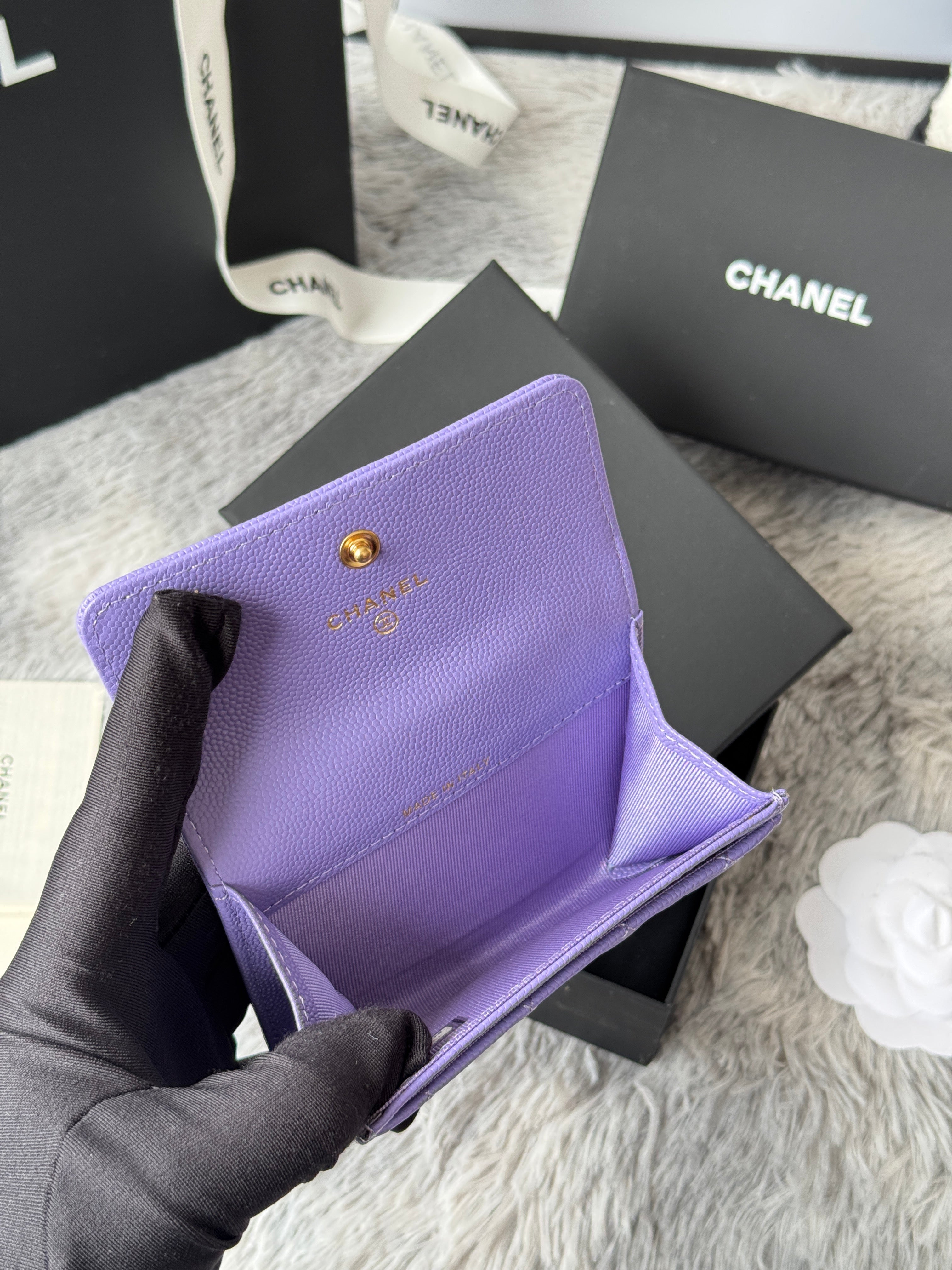 LEBOY WALLET 11 IN BABY PURPLE GRAINED CALFSKIN GOLD-TONE HARDWARE