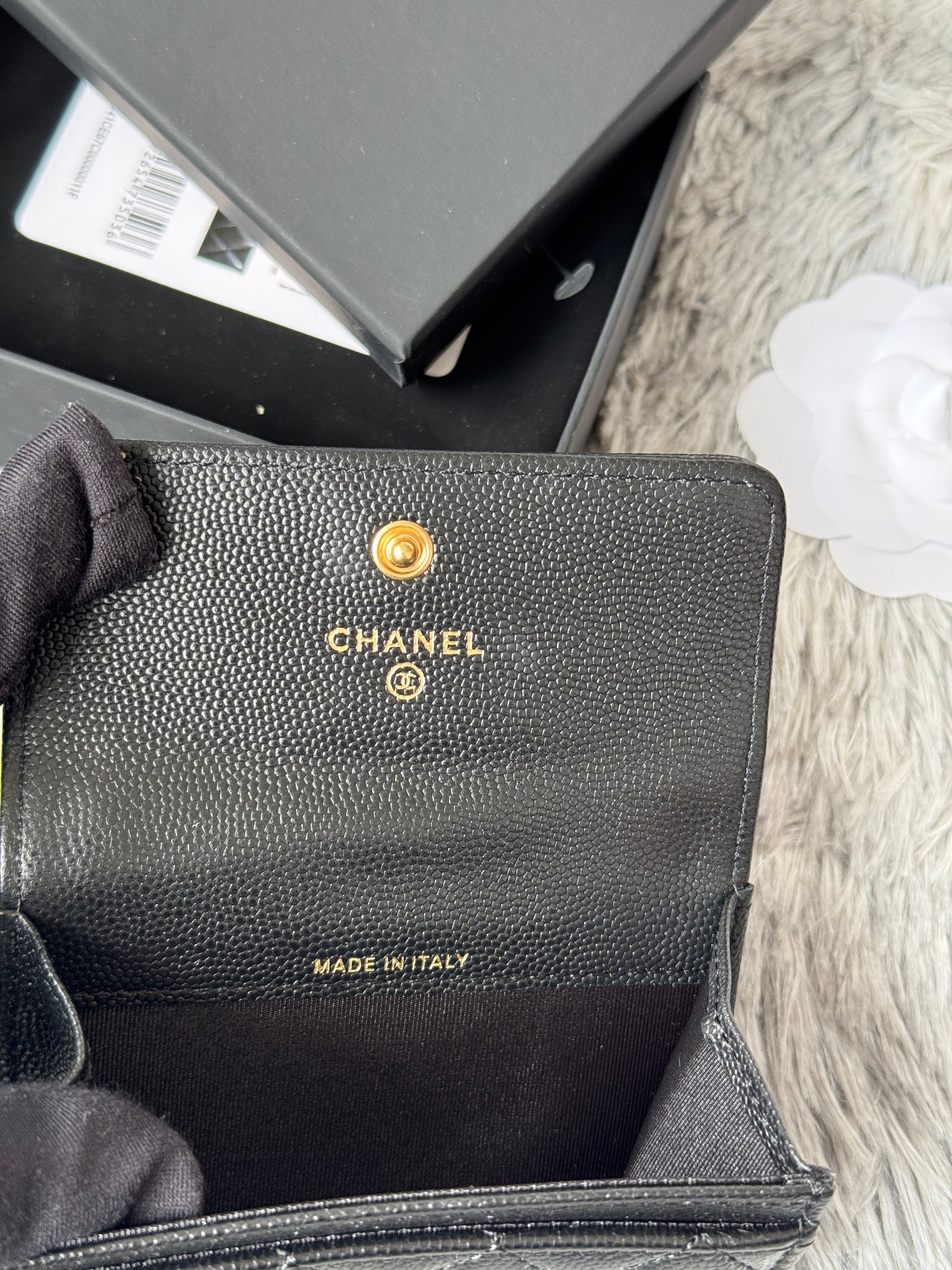 LEBOY WALLET 11 IN BLACK GRAINED CALFSKIN GOLD-TONE HARDWARE