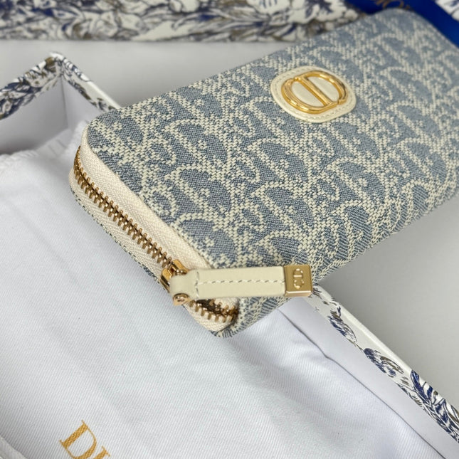 DIOR 25S LONG ZIPPER WALLET 19 IN LIGHT BLUE OBLIQUE JACQUARD CANVAS