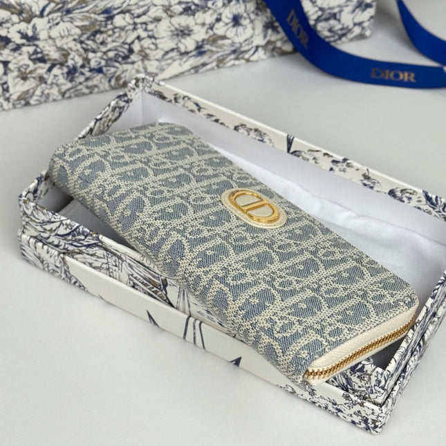 DIOR 25S LONG ZIPPER WALLET 19 IN LIGHT BLUE OBLIQUE JACQUARD CANVAS