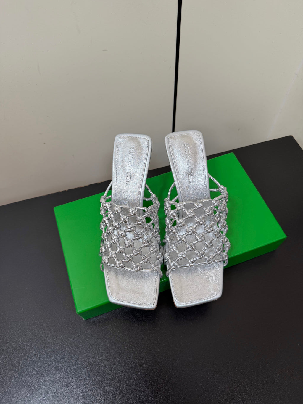 BOTTEGA VENETA 26S WOVEN STRAP HIGH-HEEL SANDALS 85 MM IN SILVER LAMBSKIN