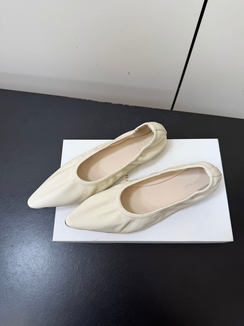 THE ROW 26S POINTED TOE BALLET FLATS IN IVORY WHITE LAMBSKIN