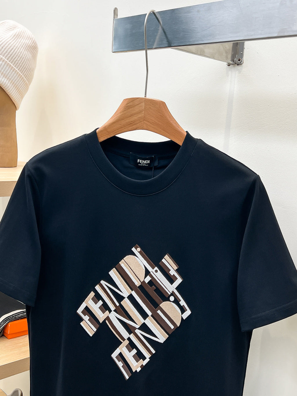 FENDI 26S SHORT SLEEVE T-SHIRT 048