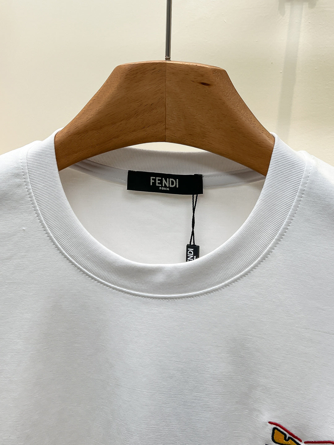FENDI 26S SHORT SLEEVE T-SHIRT 050