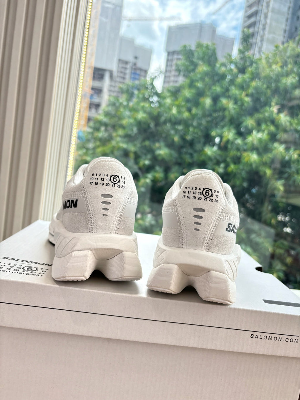 ALO 25S SALOMON SPECTUR SNEAKER IN WHITE FABRIC