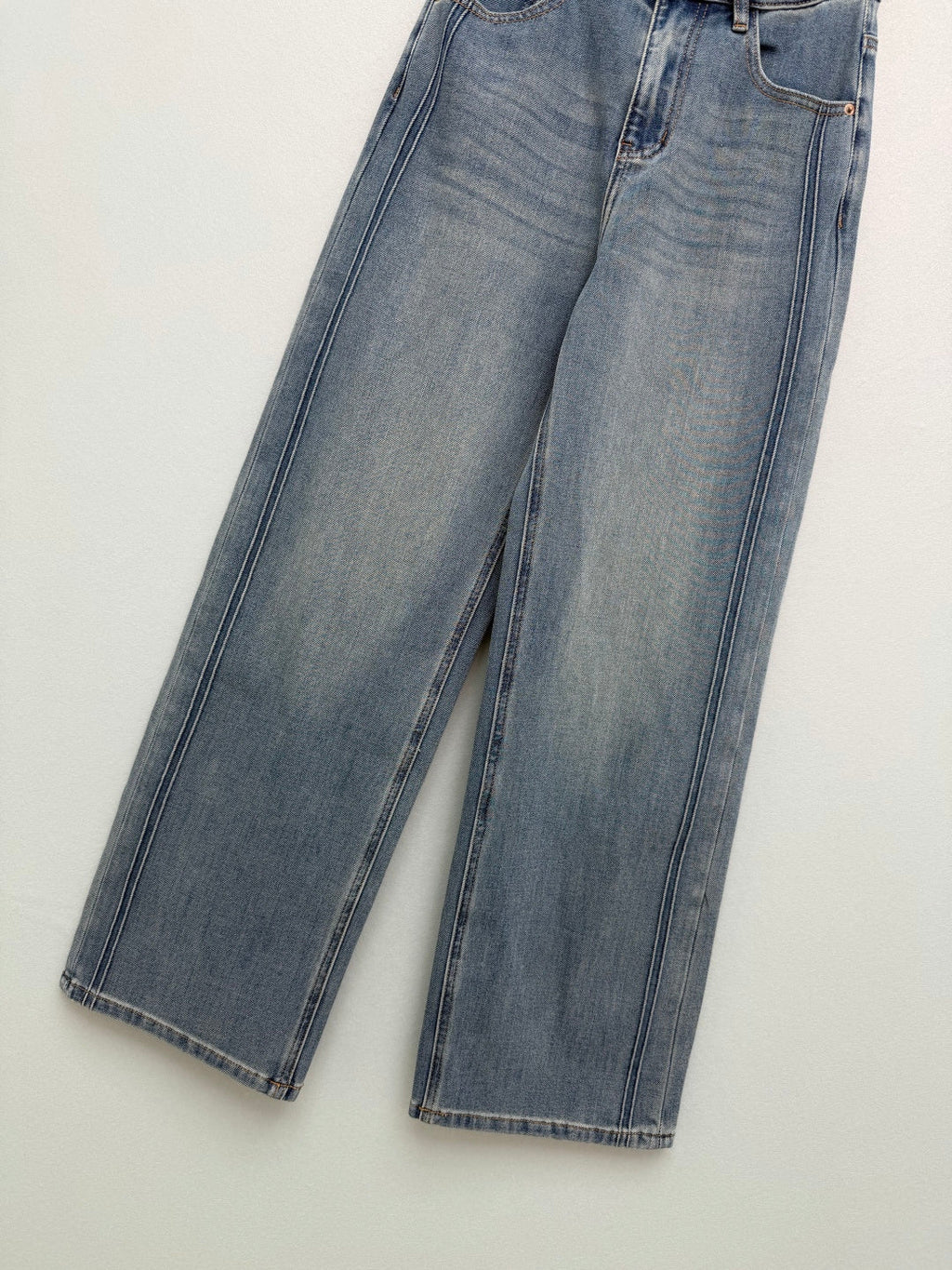 VALENTINO 26S STRAIGHT LEG JEANS 163