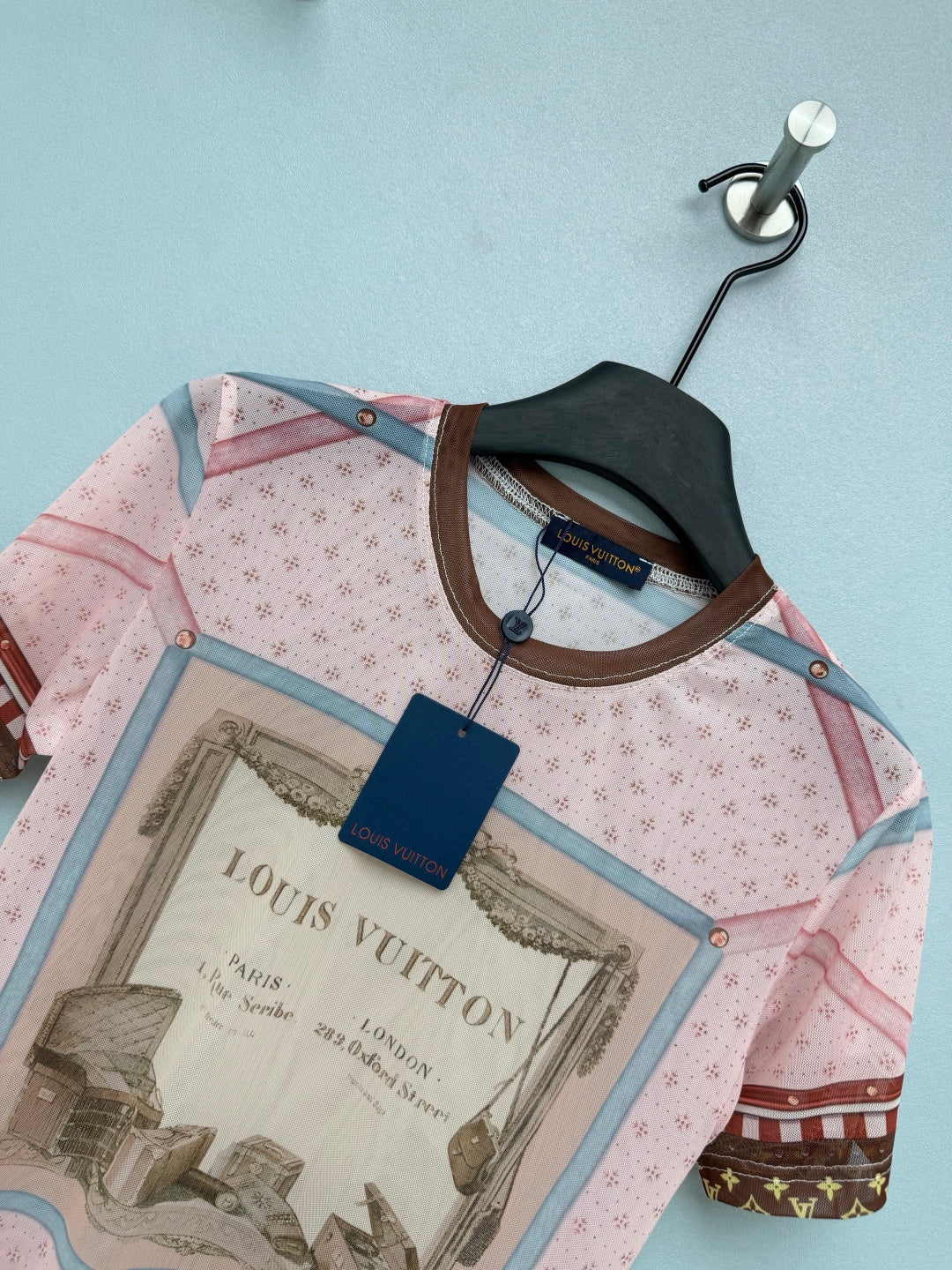 LV 26S T-SHIRT STYLE 166