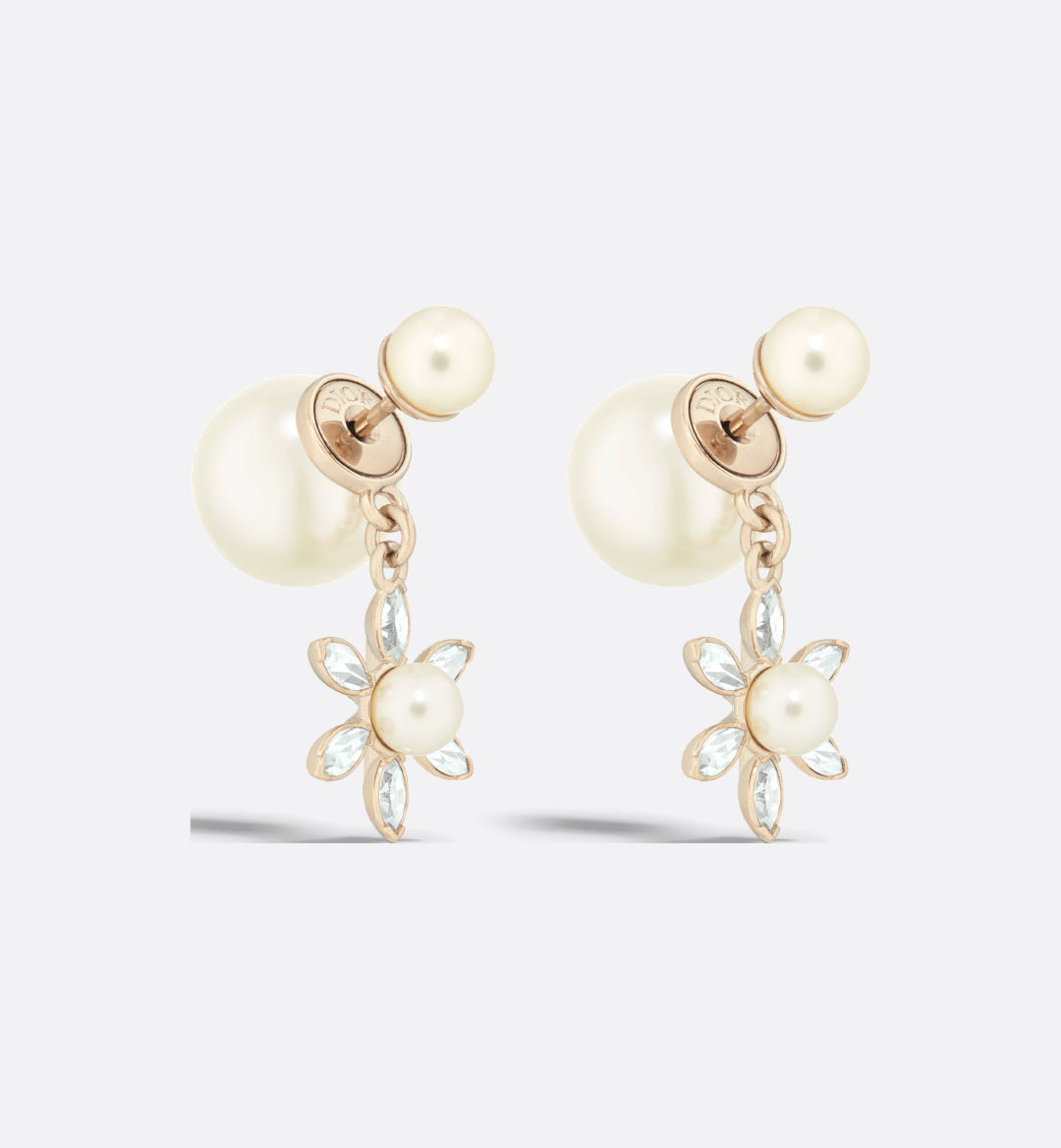 CD 26S PEARL FLORAL DROP EARRINGS GOLD TONE METAL 645545