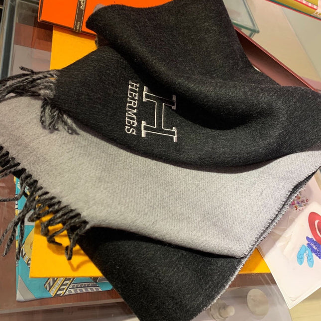 HERMES 25S SCARF 200 IN CASHMERE 856513