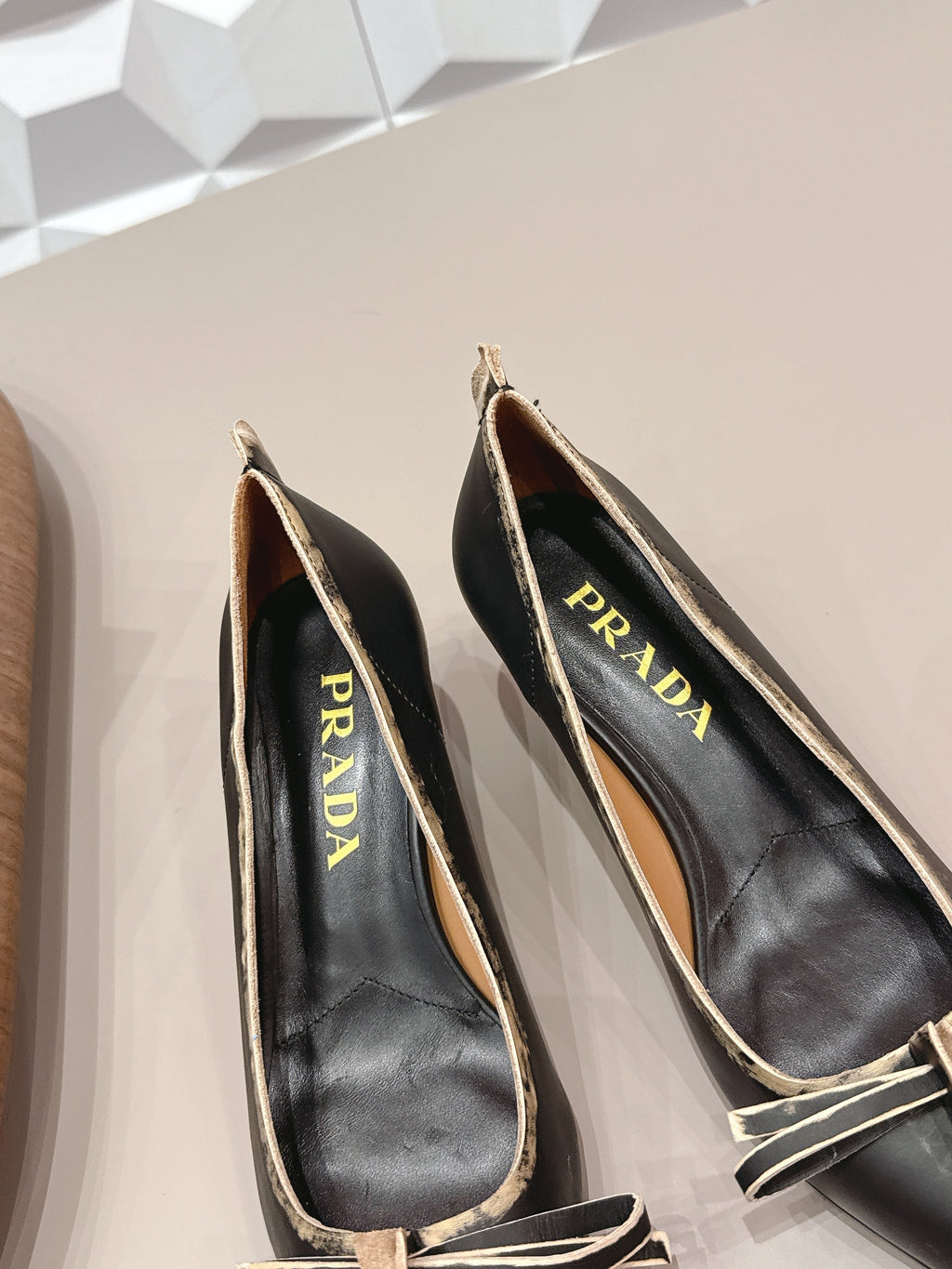PRADA 26S POINTED TOE HIGH HEELS 55MM IN BLACK CALFSKIN