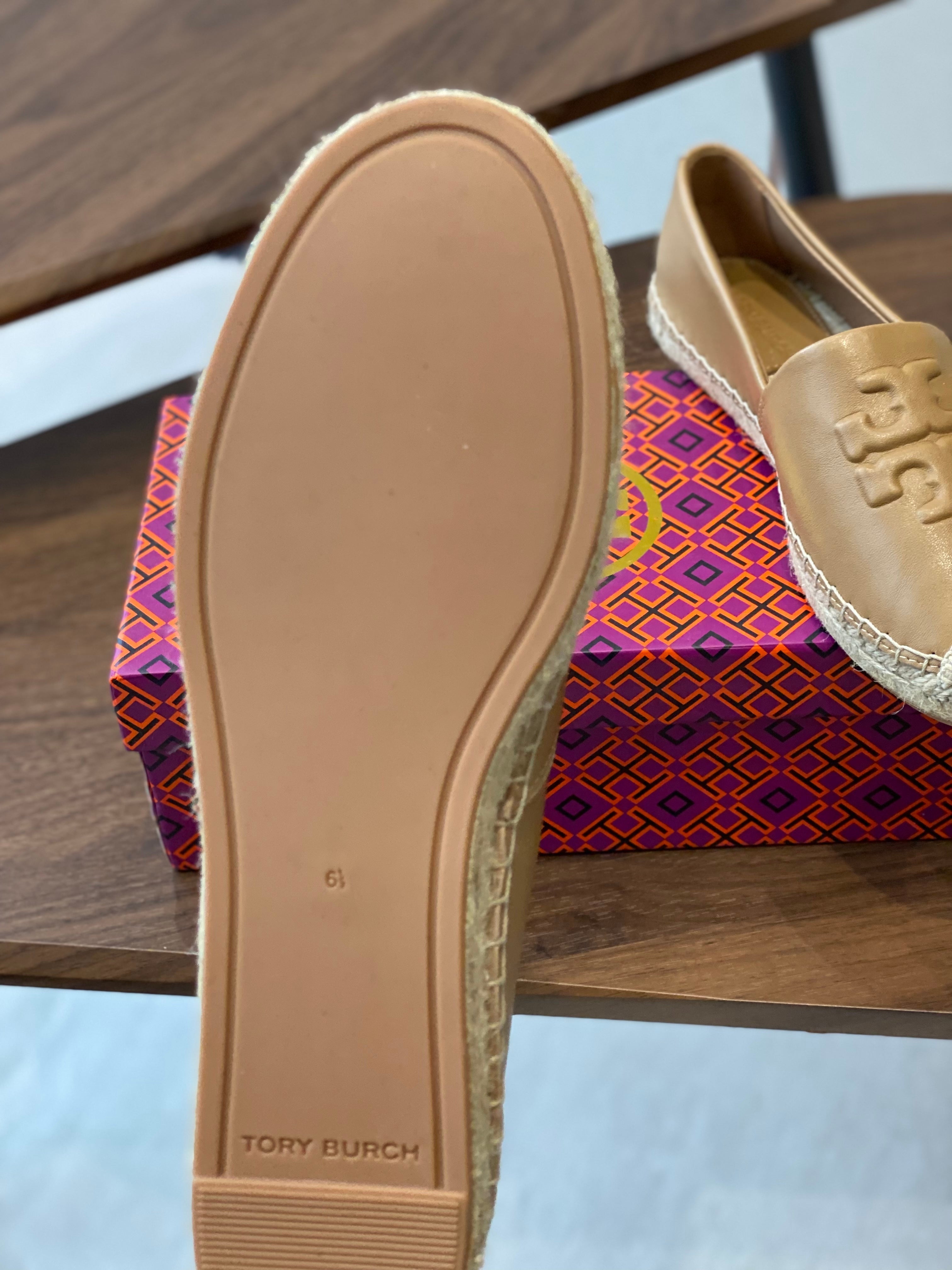TORY BURCH ESPADRILLES IN CAMEL BEIGE CALFSKIN