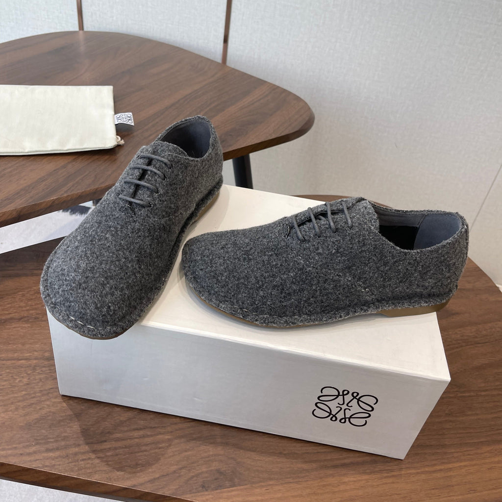 LOEWE 26S FOLIO DERBY SHOES IN DARK GRAY SUEDE