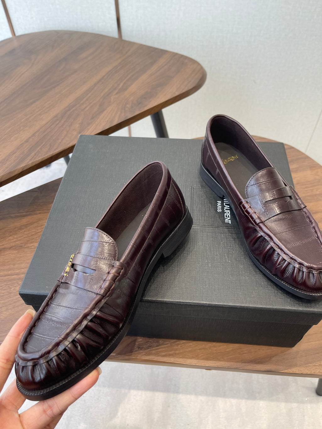 YSL 26S LOAFER IN DARK RED BROWN CALFSKIN