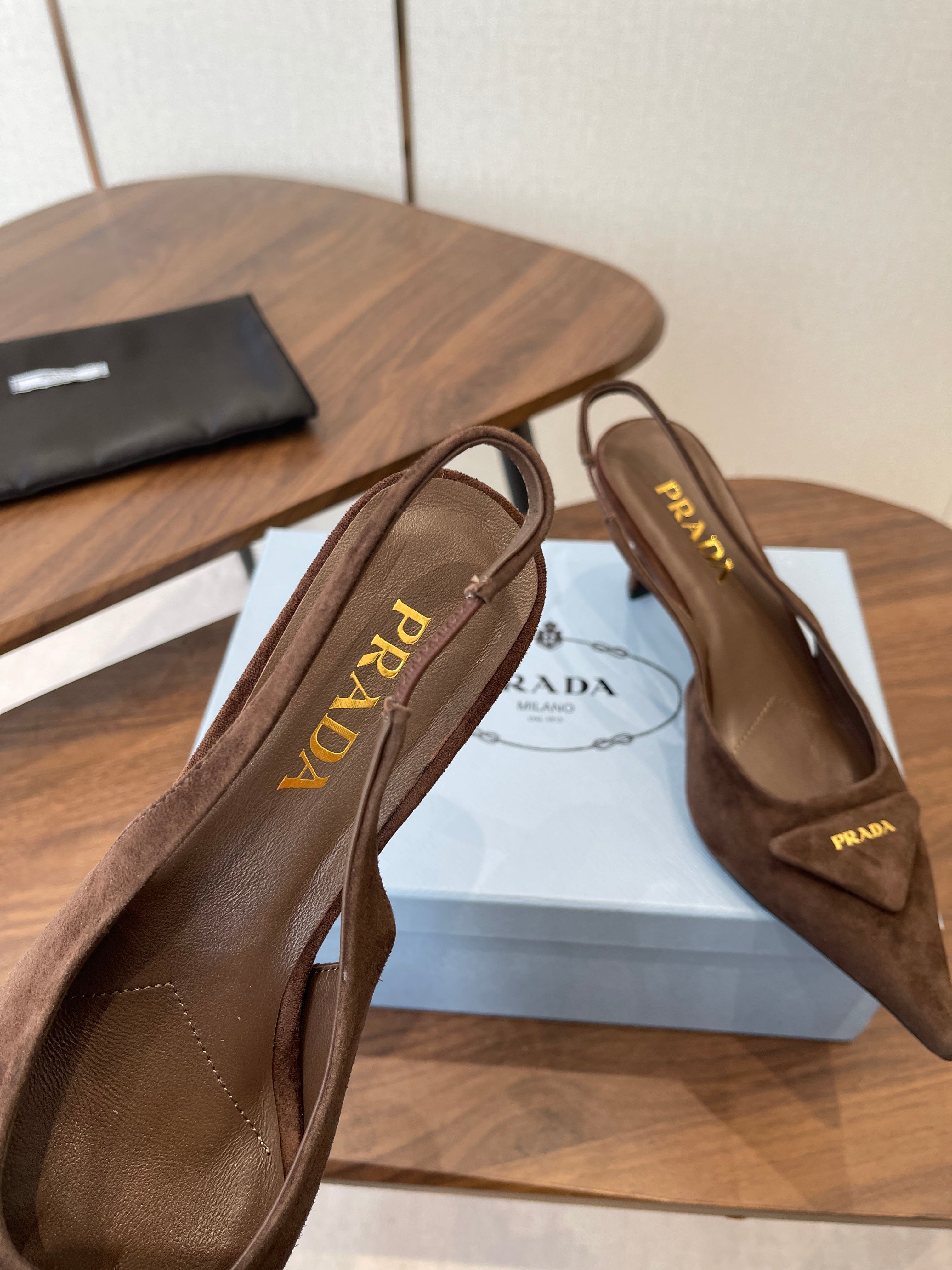 PRADA 26S SLINGBACK PUMPS 75MM IN DARK BROWN SUEDE WITH LOGO