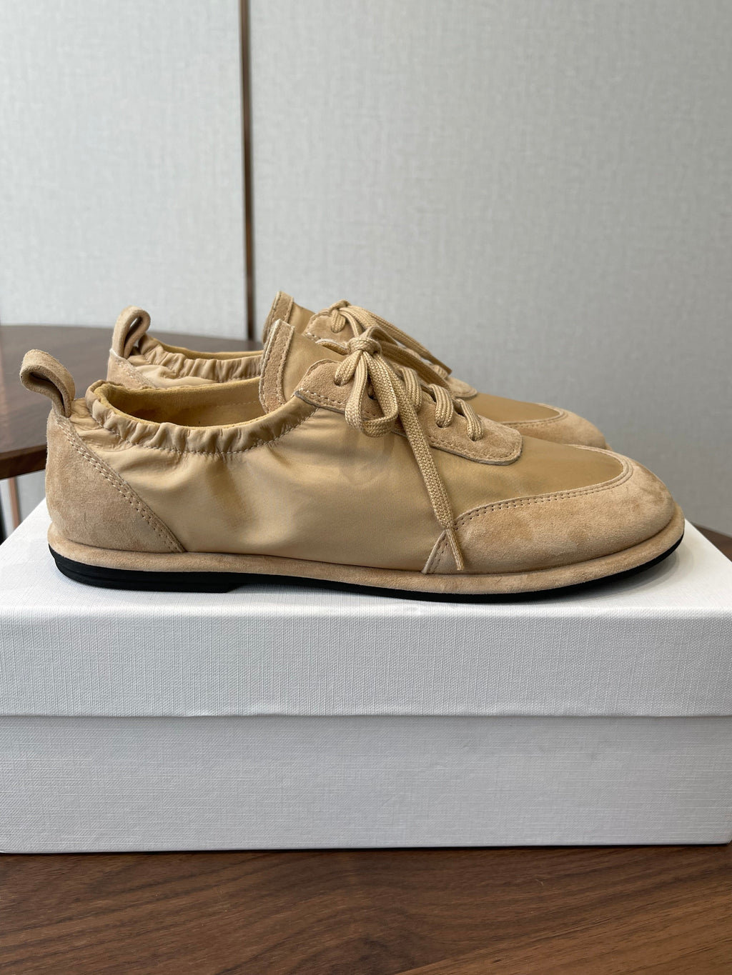 THE ROW 26S SNEAKERS IN BEIGE SUEDE AND FABRIC