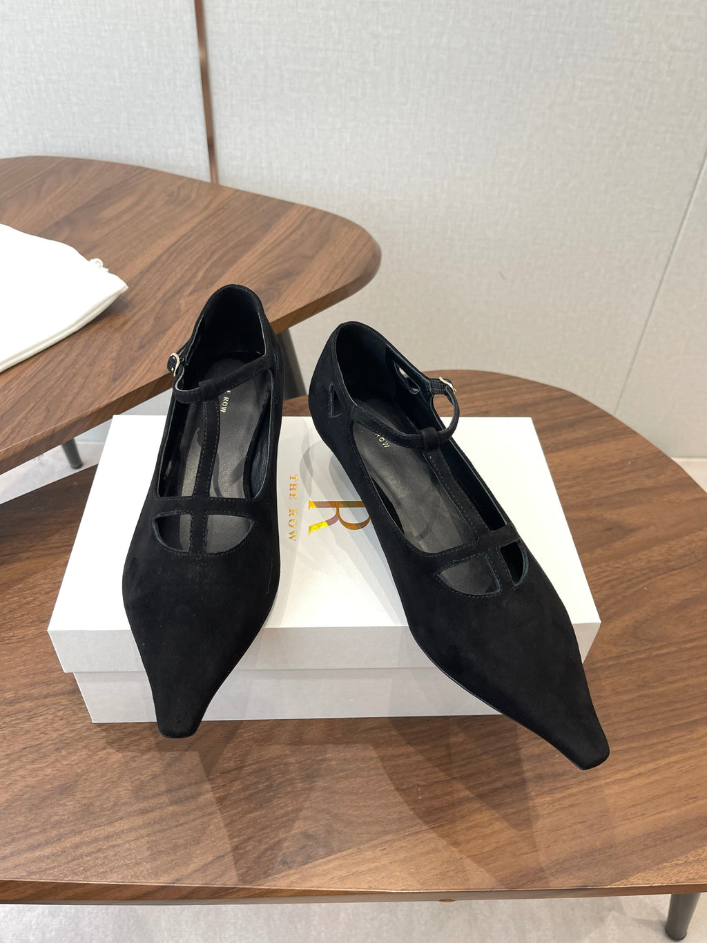 THE ROW 26S POINTED TOE T STRAP PUMPS 35MM IN BLACK SUEDE