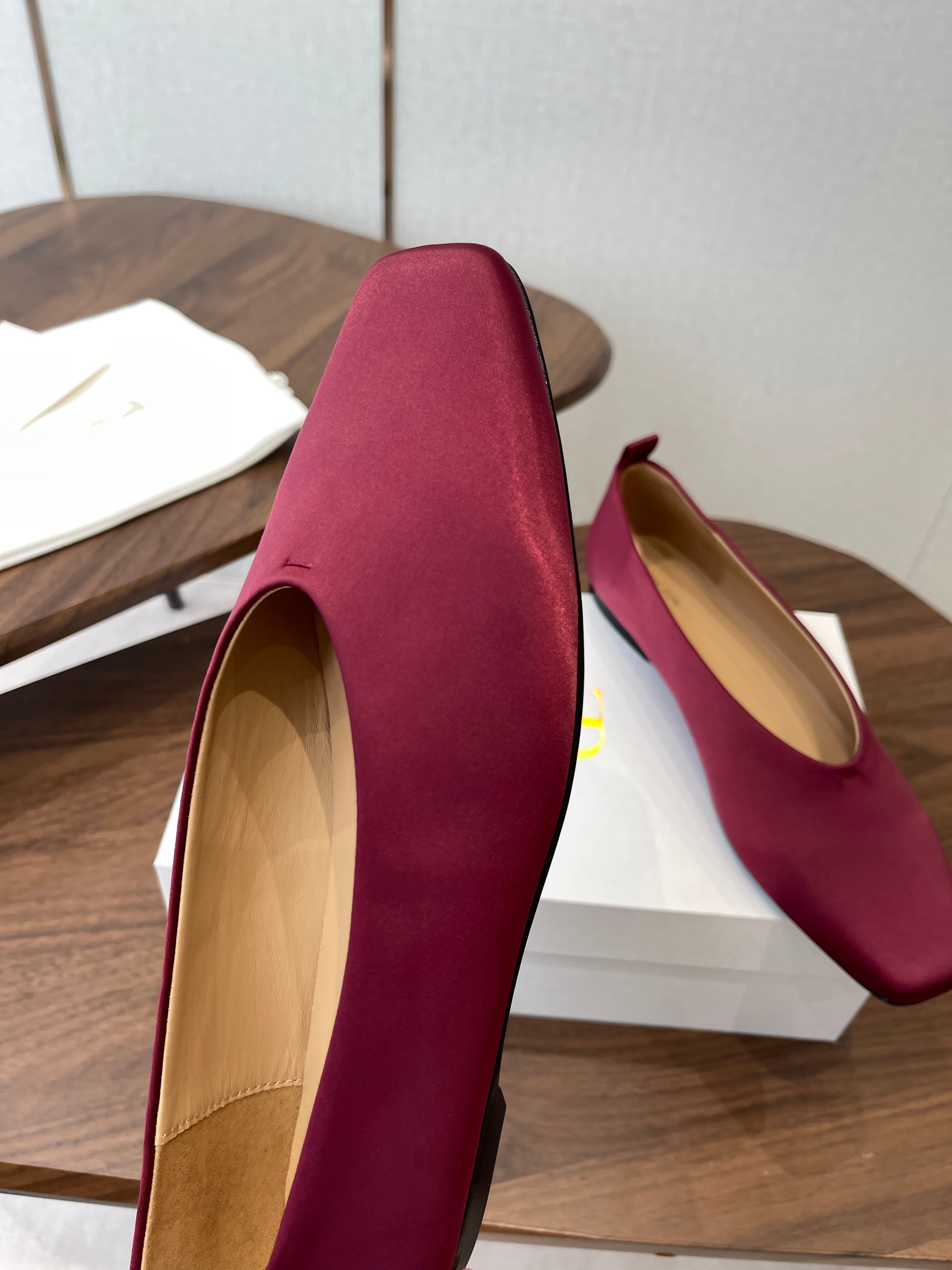 THE ROW 26S SQUARE TOE BALLET FLATS IN WINE RED SATIN