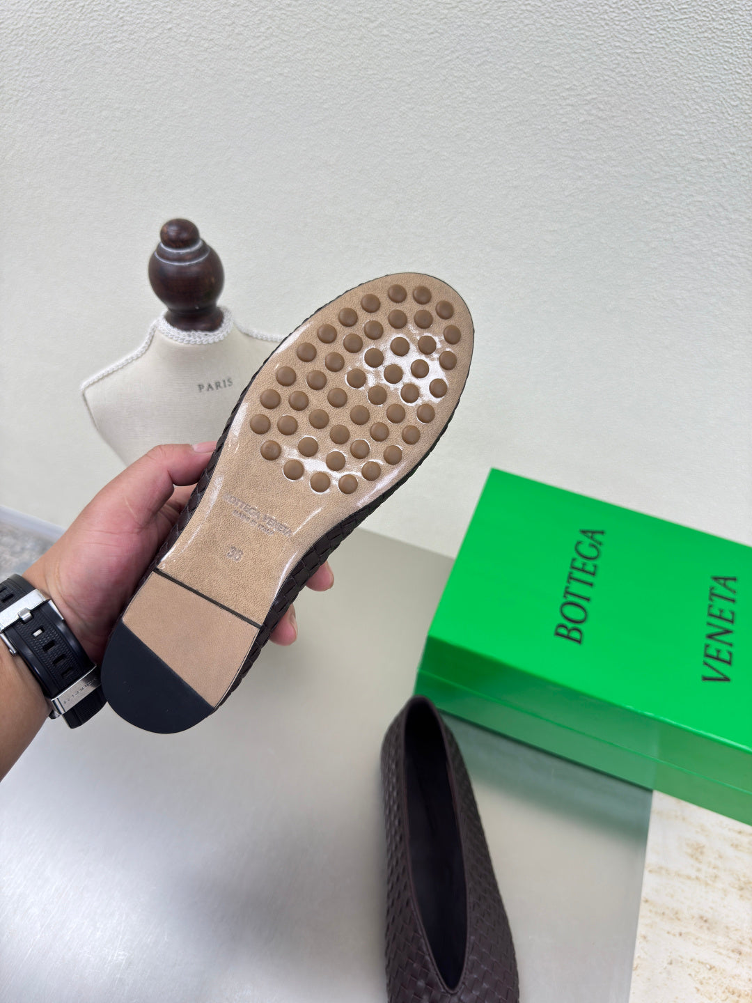 BOTTEGA VENETA 26S BALLET FLATS IN DARK BROWN WOVEN LAMBSKIN