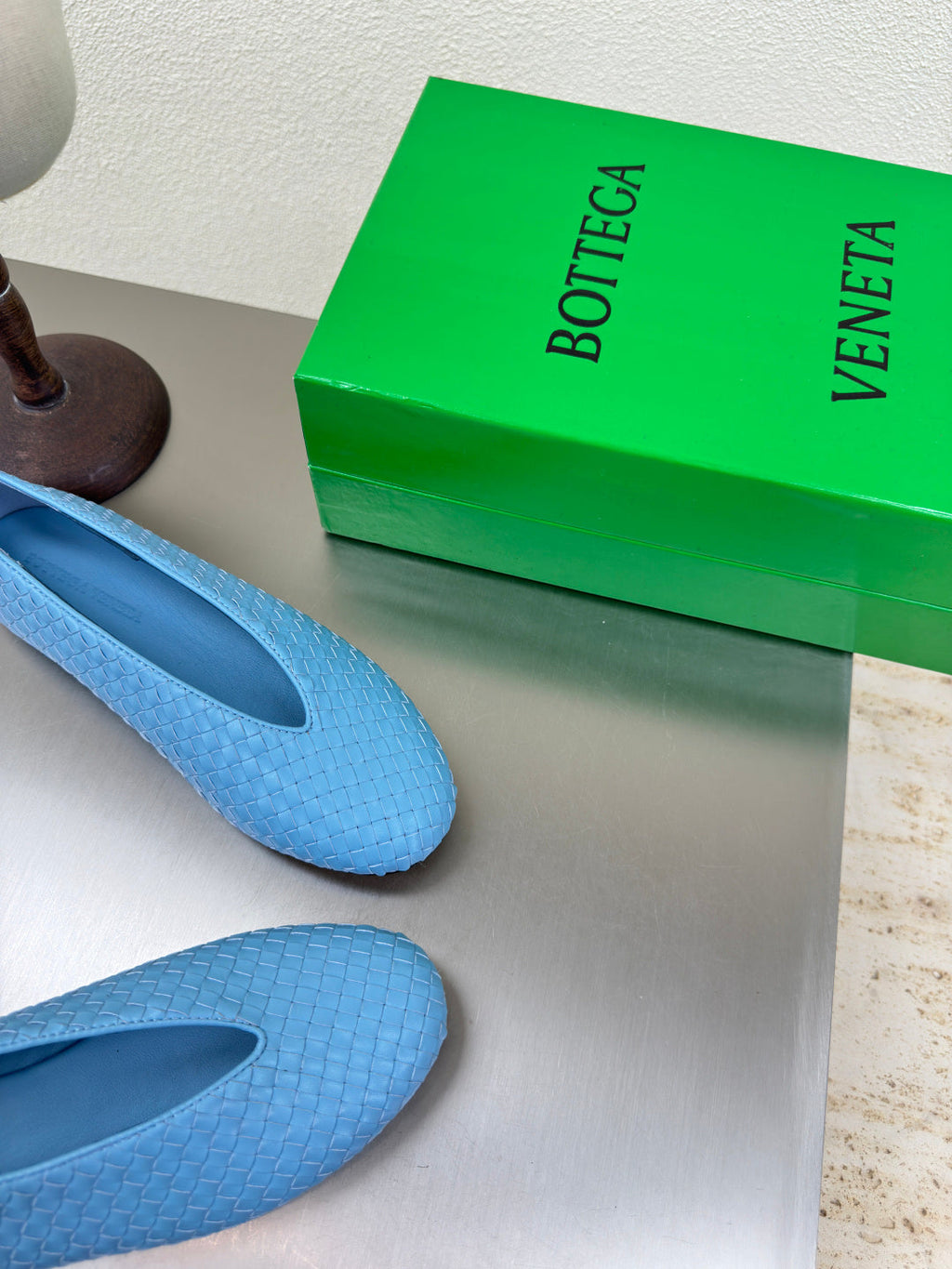 BOTTEGA VENETA 26S BALLET FLATS IN BLUE WOVEN LAMBSKIN