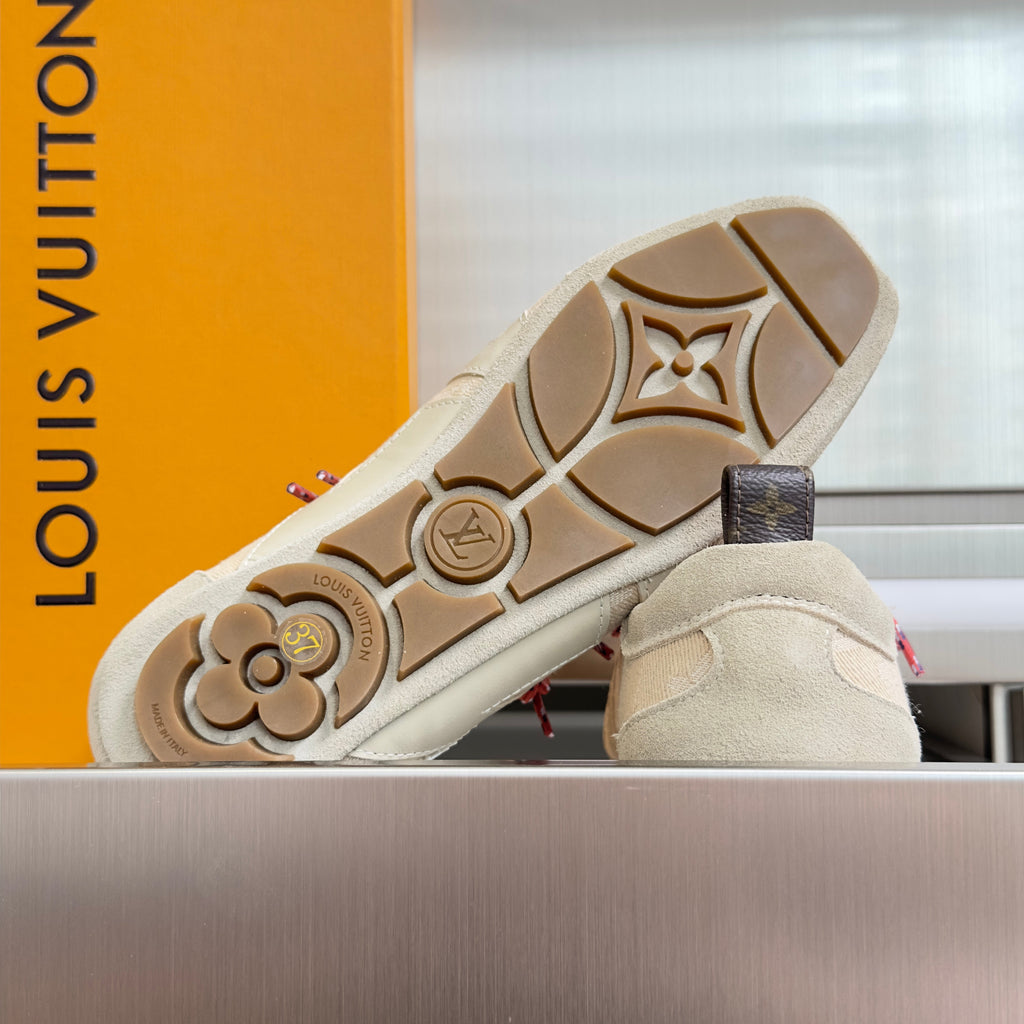 LV 26S SNEAKERINA SNEAKERS IN BEIGE MONOGRAM CANVAS AND SUEDE