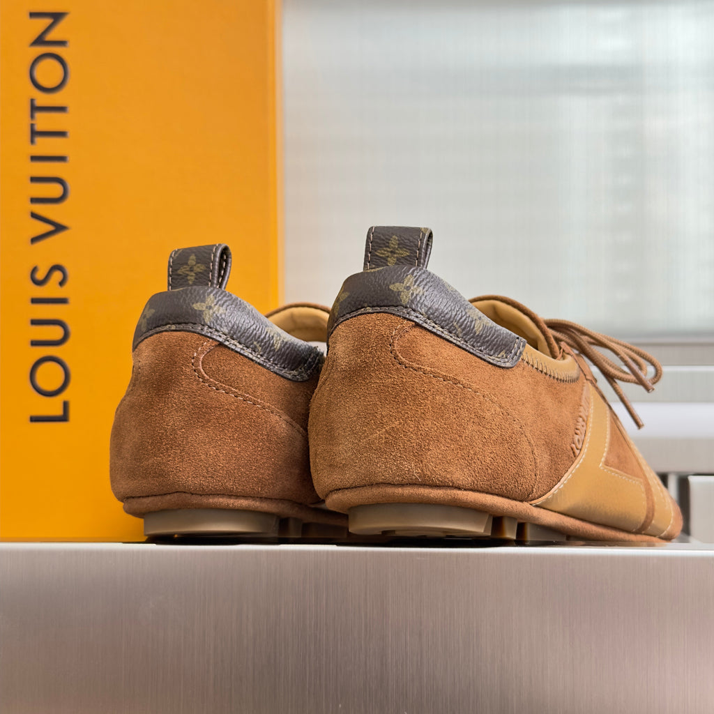 LV 26S SNEAKERINA SNEAKERS IN CARAMEL BROWN SUEDE AND CALFSKIN