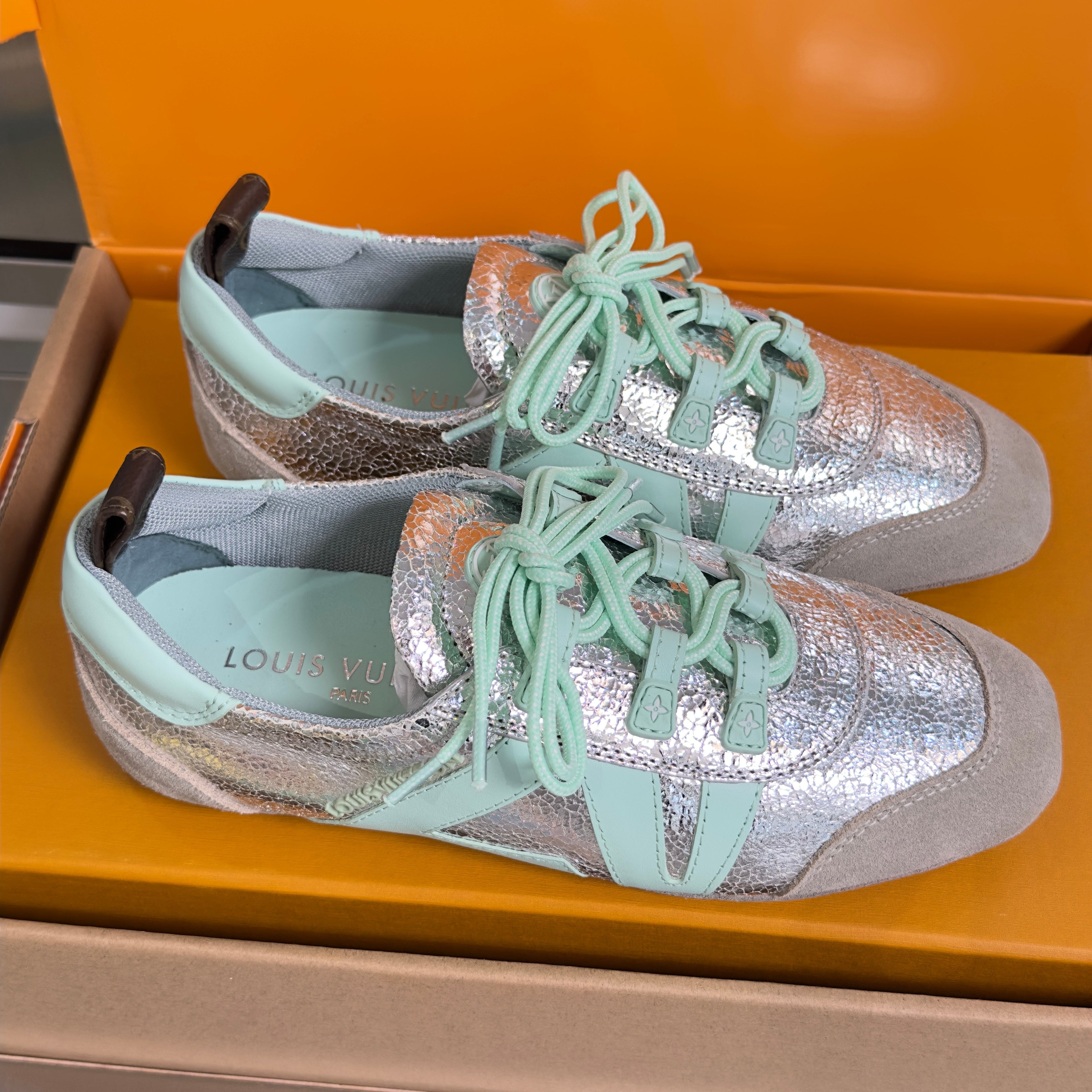 LV 26S SNEAKERINA SNEAKERS IN SILVER MINT GREEN CALFSKIN AND SUEDE
